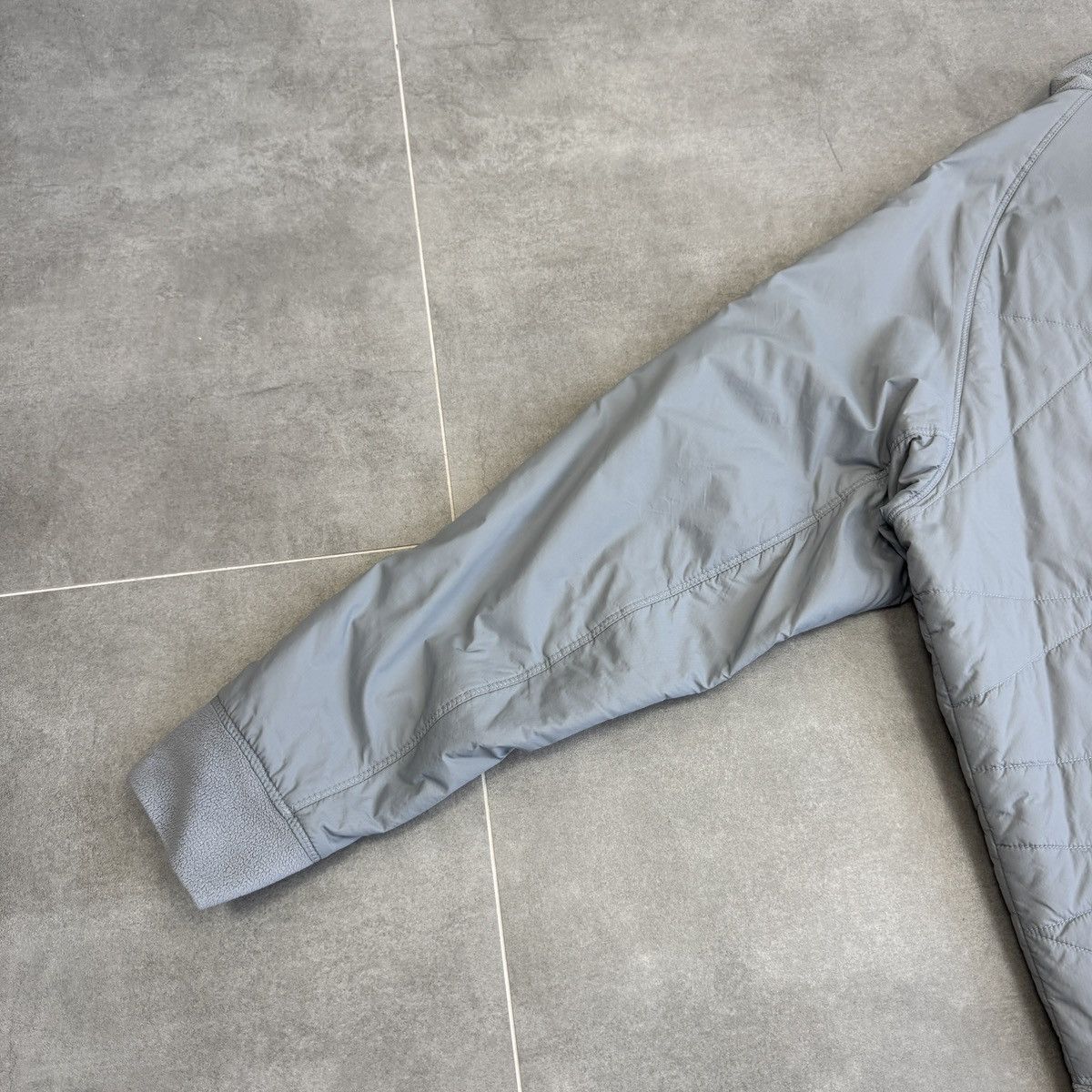 Nike ACG Vintage Nike ACG Insulated Nylon Jacket Gray Men Size XL Size US XL / EU 56 / 4 - 18 Thumbnail