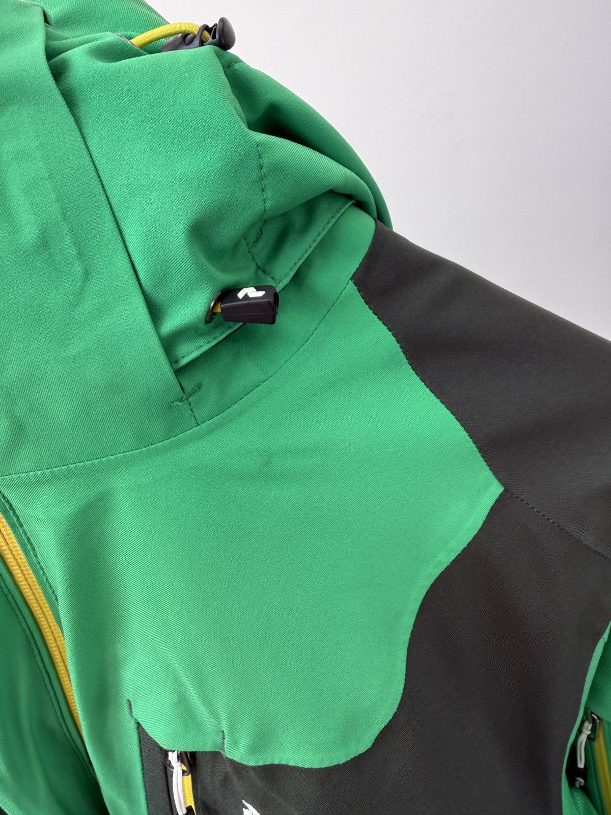 Peak Performance Vintage Peak Performance R&D NAVIG Jacket Gore-Tex RECCO Ski Size US L / EU 52-54 / 3 - 15 Thumbnail