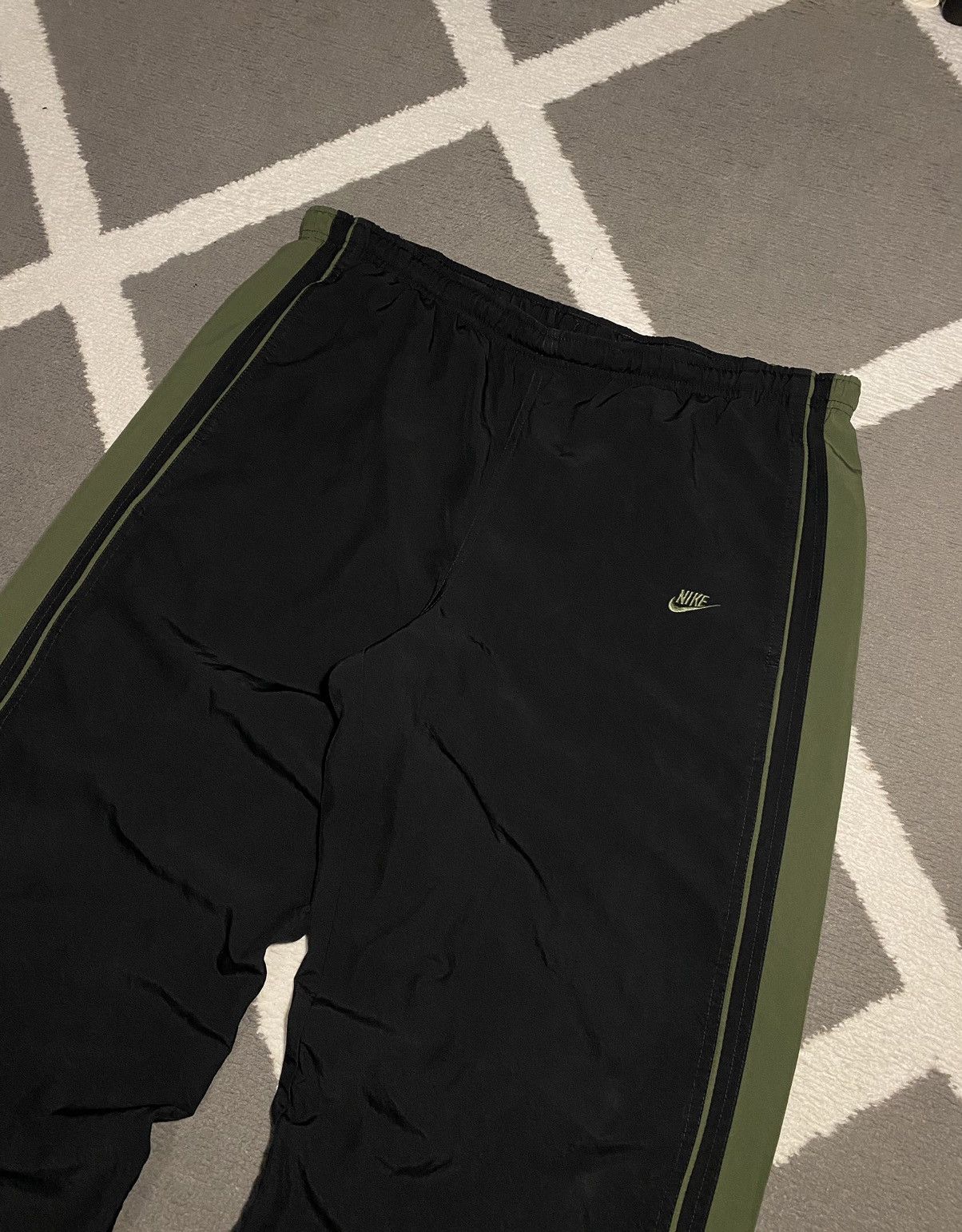 Nike × Vintage Vintage 00’s Nike Baggy Fit Sweatpants Trackpants Size US 34 / EU 50 - 9 Thumbnail