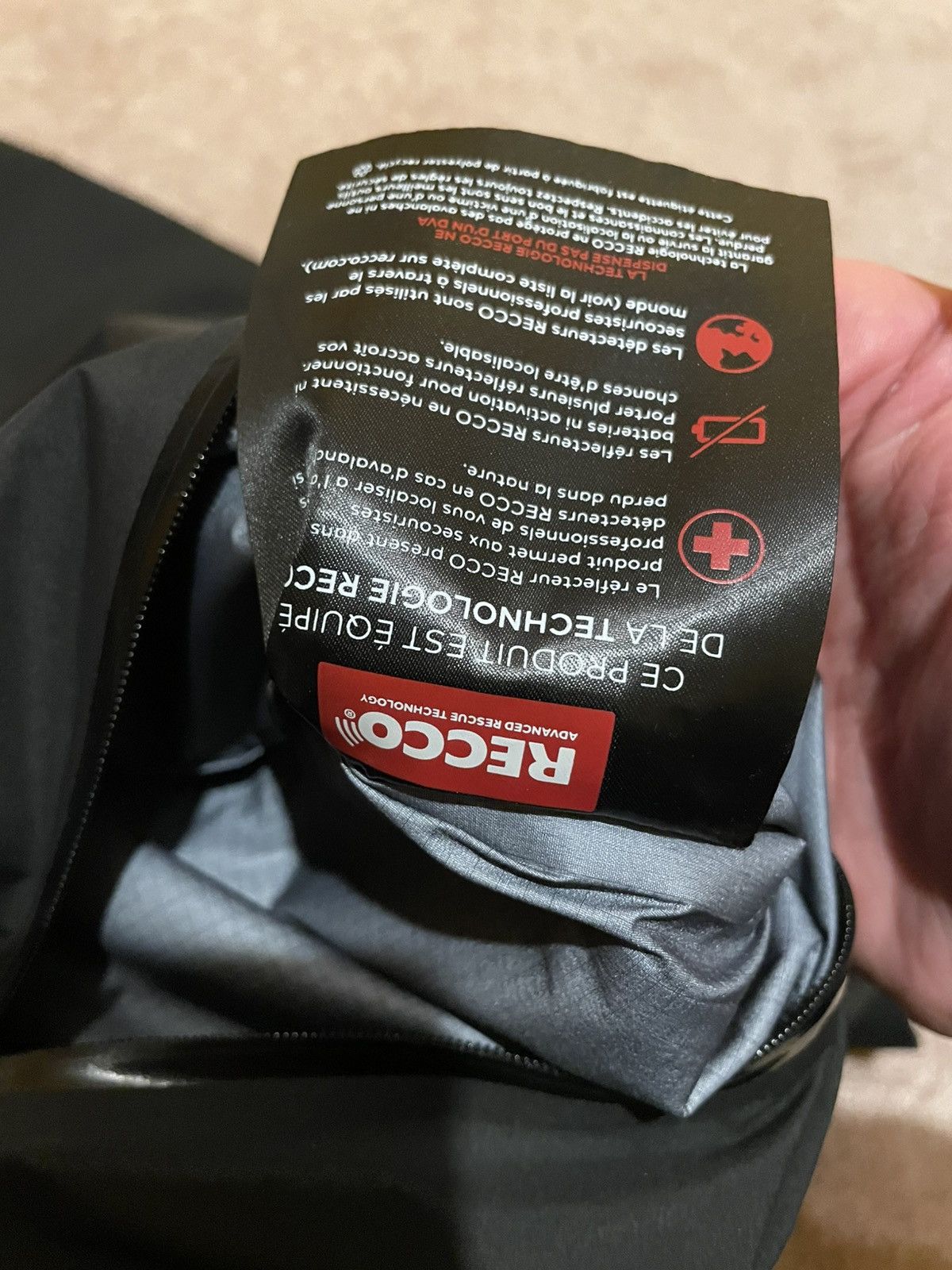 Arc'teryx Arcteryx Beta AR - Black Size US S / EU 44-46 / 1 - 8 Thumbnail