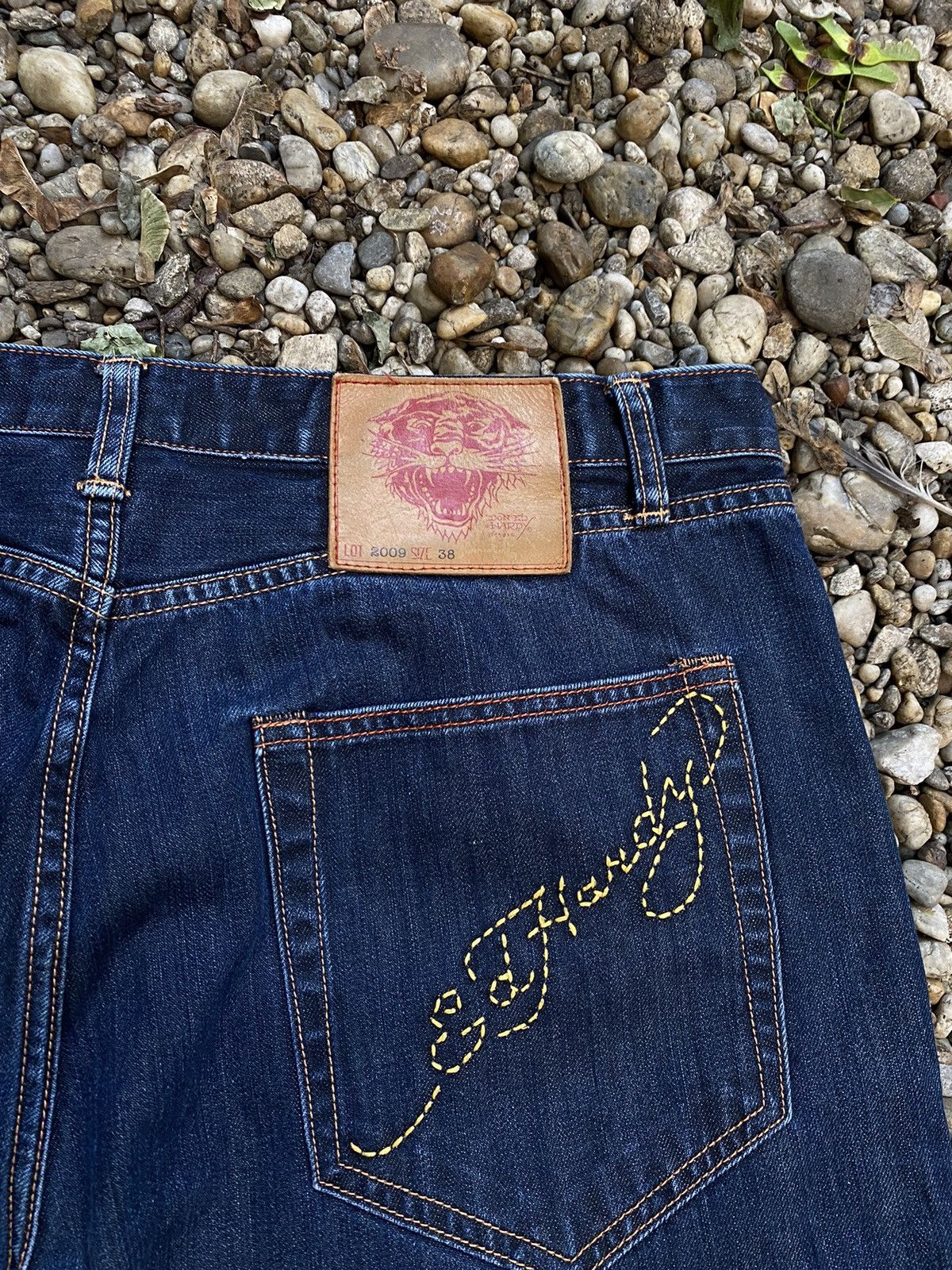 Ed Hardy × Vintage Vintage Ed Hardy Embroidered Logo Jeans Size US 38 / EU 54 - 2 Thumbnail