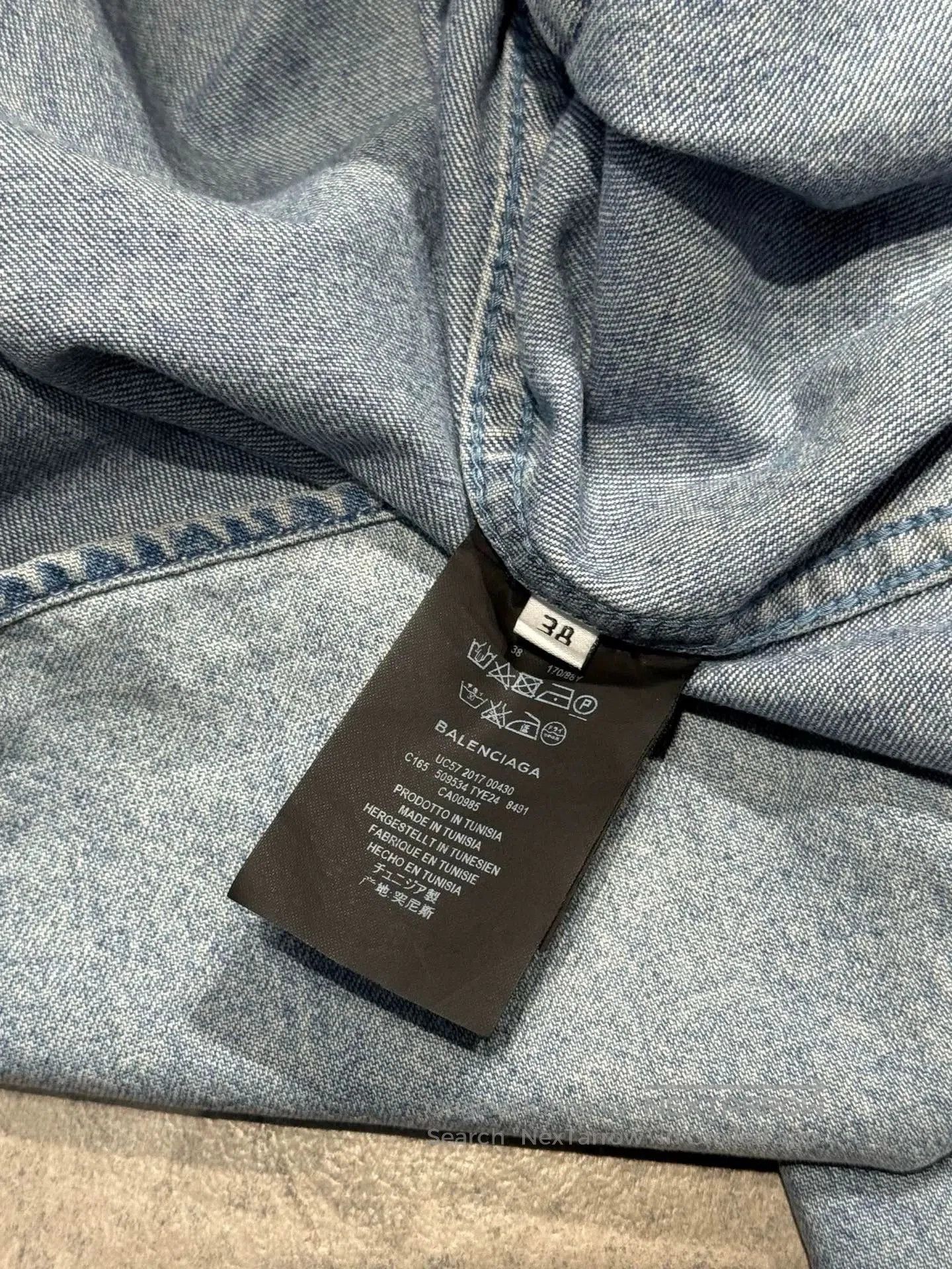 Balenciaga Balenciaga Washed Blue Denim Jacket. Size US S / EU 44-46 / 1 - 6 Thumbnail