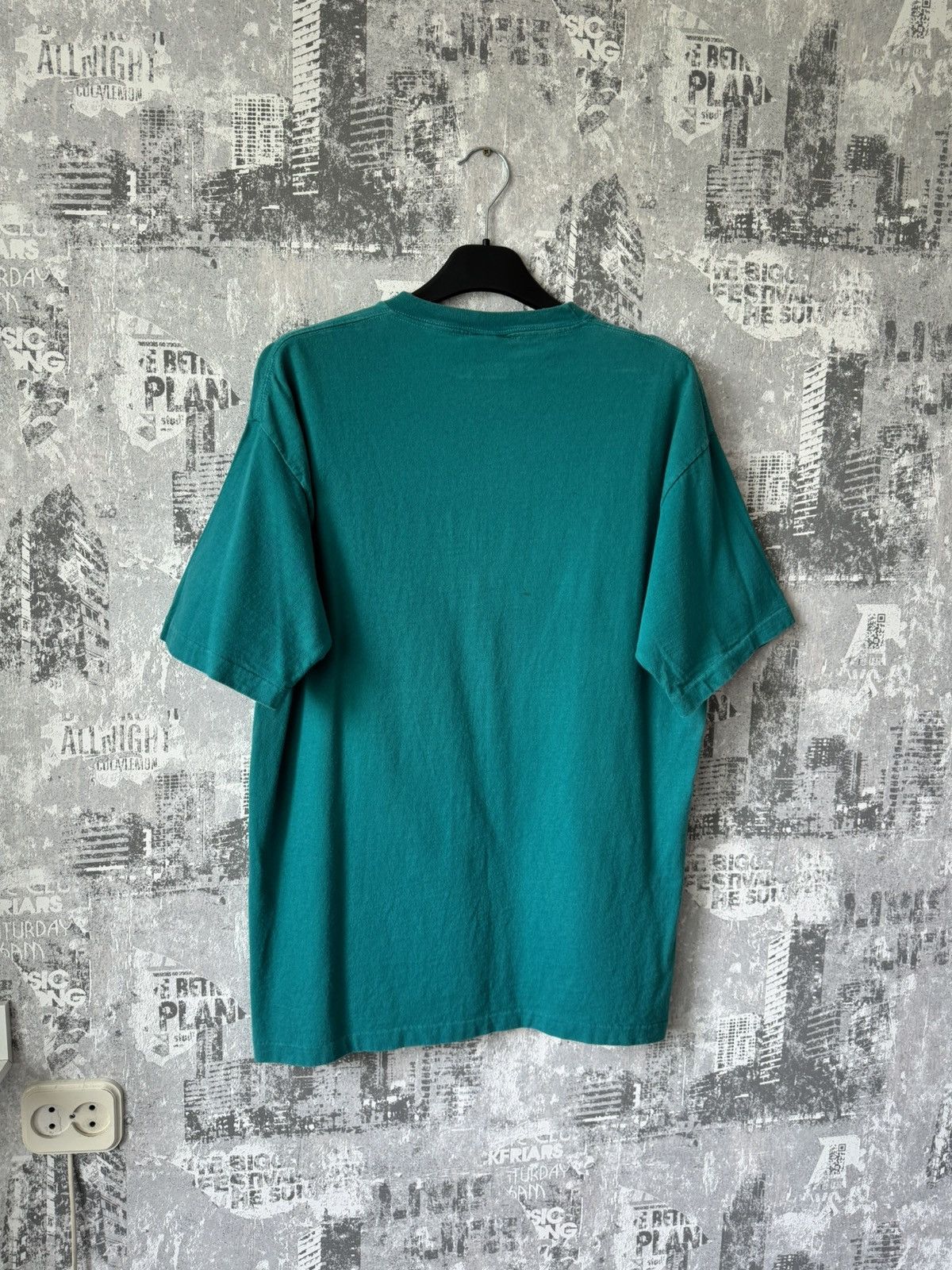 NFL Vintage 1994 Miami Dolphins T-Shirt Size US L / EU 52-54 / 3 - 4 Thumbnail