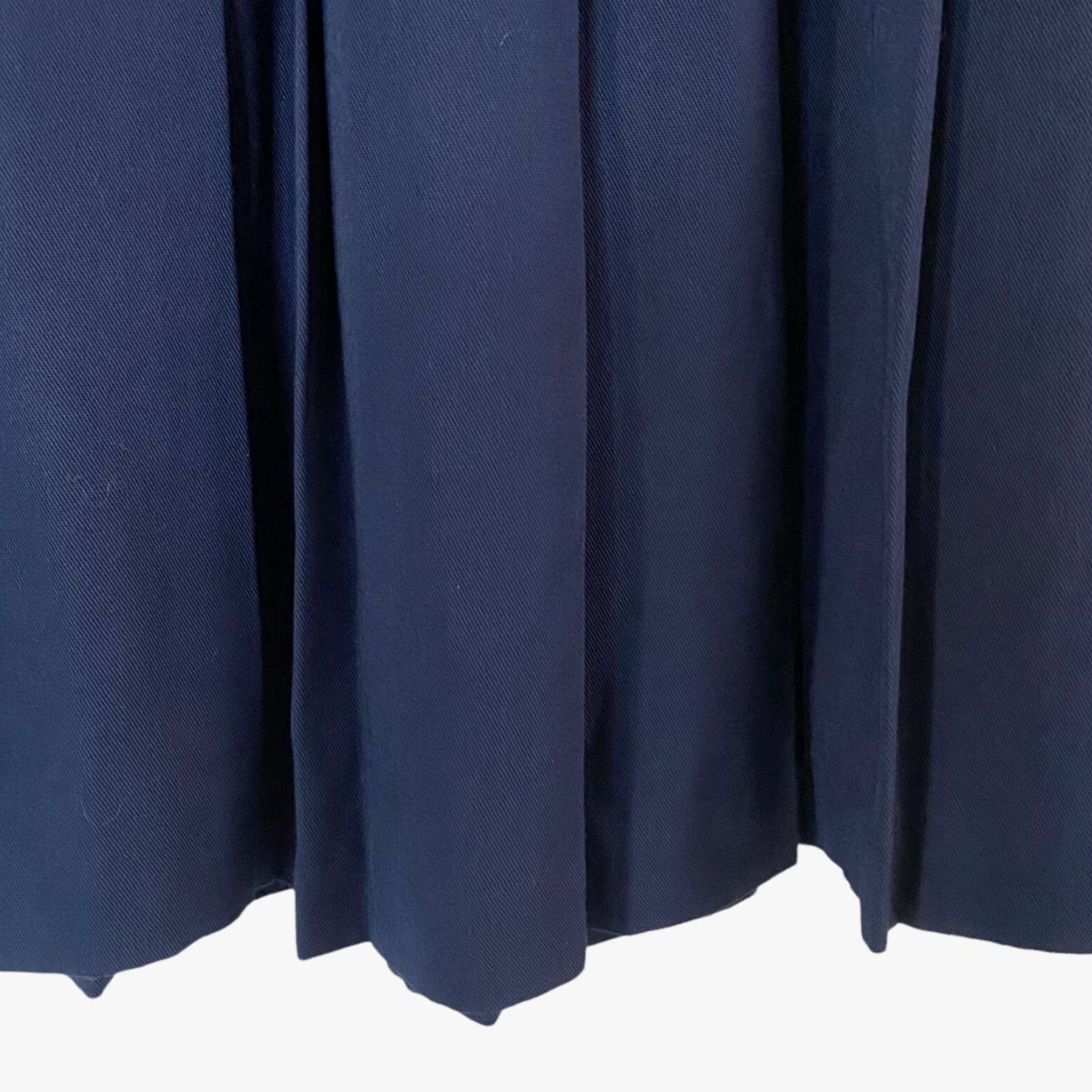UES Clothing VINTAGE Mixed Blues Clothing Skirt Pleated Short Navy Blue 11 Womens Girls JuNIors Button Closure 50% Polyester 50% Rayon New Without Tags Size 32" / US 10 / IT 46 - 6 Thumbnail