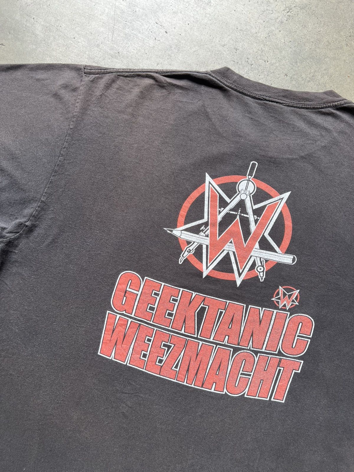 Band Tees × Vintage 2001 Weezer Geektanic Weezmacht Tee Shirt Slayer Size US XXL / EU 58 / 5 - 5 Thumbnail