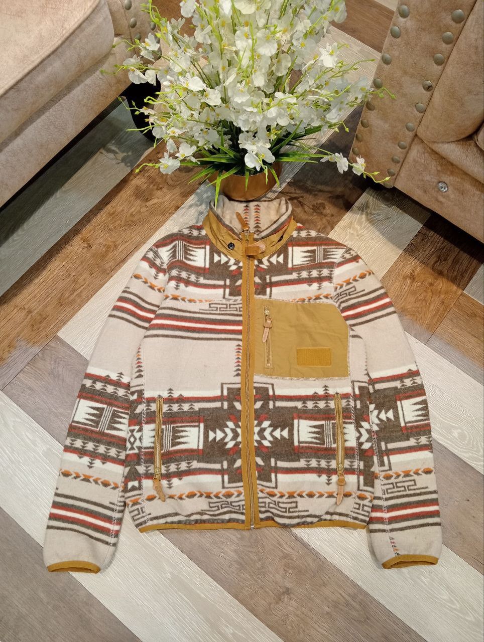 Journal Standard JOURNAL STANDARD JAPAN NAVAJO FLEECE JACKET - SIZE L Size US L / EU 52-54 / 3 - 2 Thumbnail