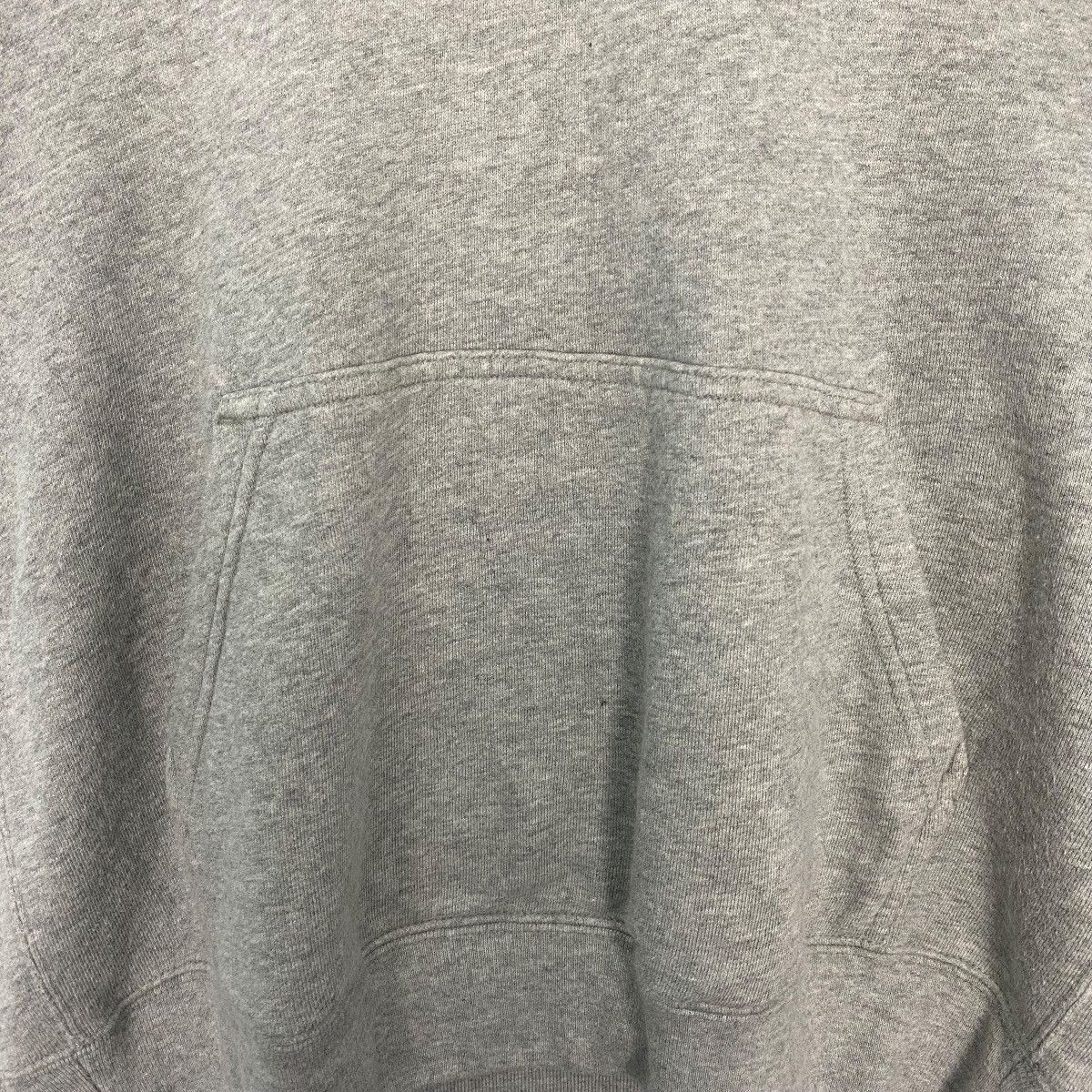 Vintage Vintage UT Lakwena Street Full Print Uniqlo Hoodie Gray Sz M Size US M / EU 48-50 / 2 - 9 Thumbnail