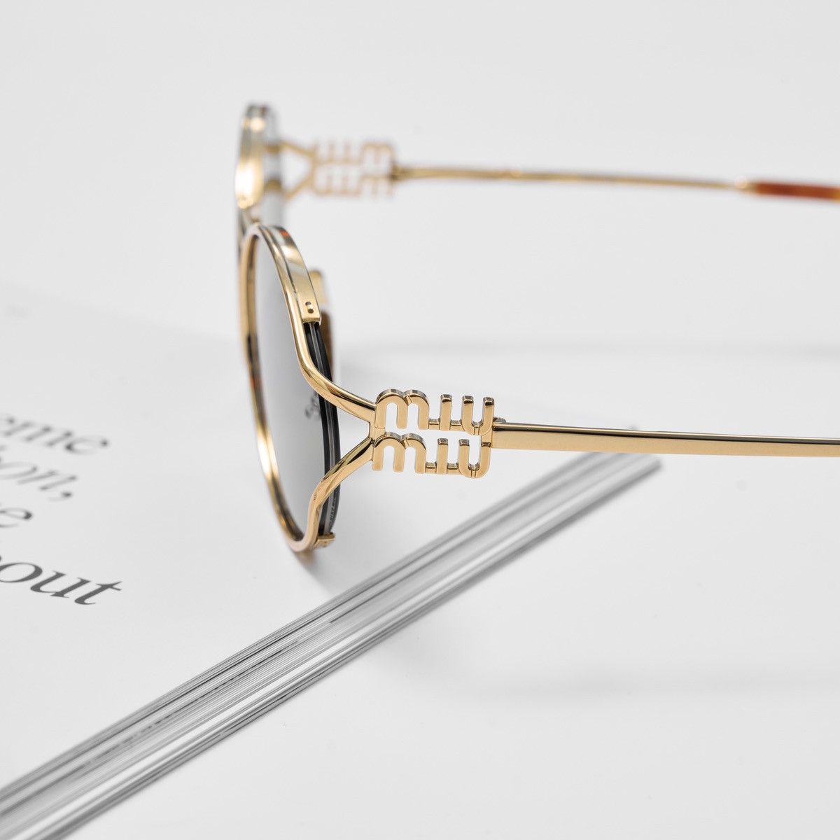 Miu Miu MIU MIU 0MU 52YS 7OE01T SUNGLASSES Size ONE SIZE - 3 Thumbnail