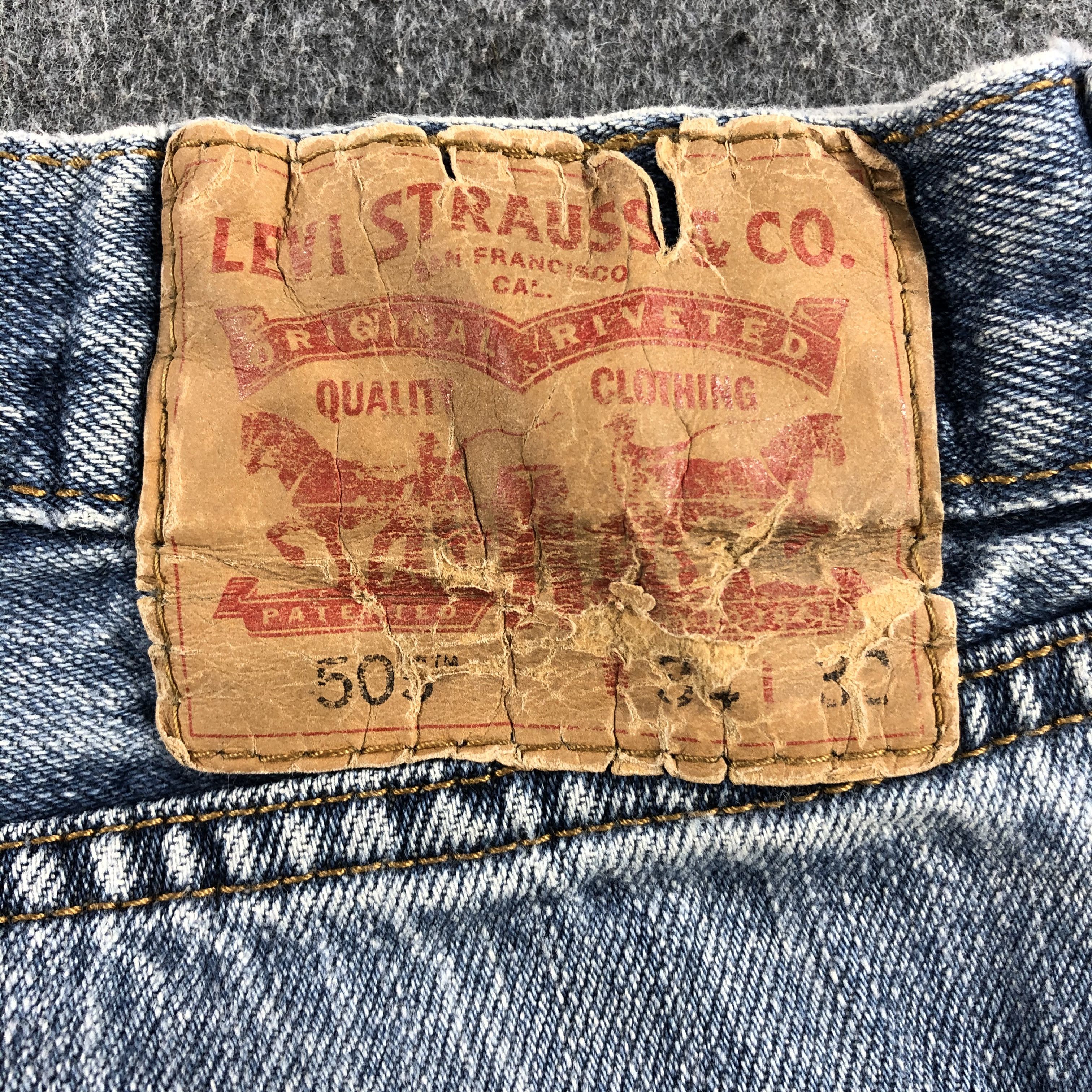 Levi's Vintage Light Wash Levis 505 Jeans-J2045 Size US 33 - 5 Thumbnail