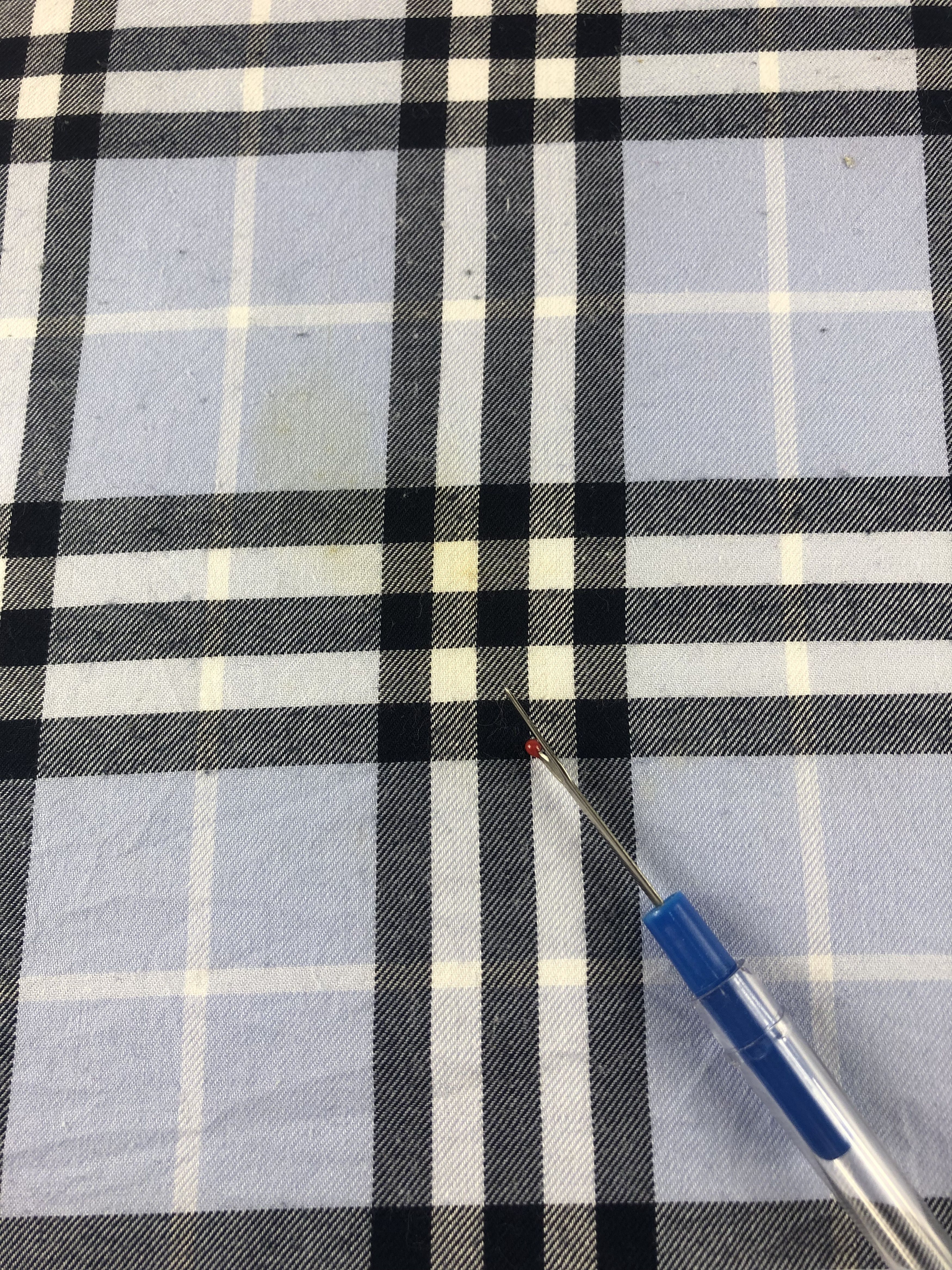 Burberry Burberry Handkerchief / Bandana / Neckerchief Size ONE SIZE - 6 Thumbnail