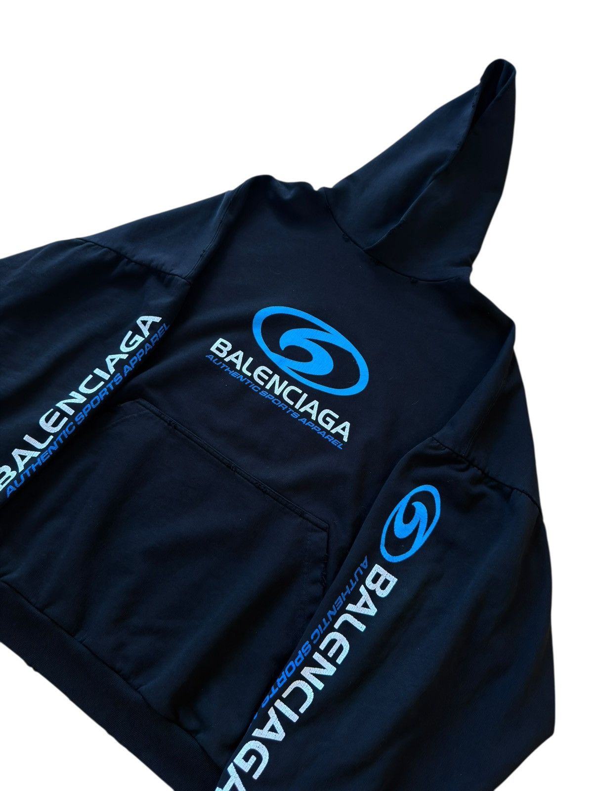 Balenciaga BALENCIAGA DEMNA SURFER SPORT HOODIE SIZE 3 Size US L / EU 52-54 / 3 - 7 Thumbnail