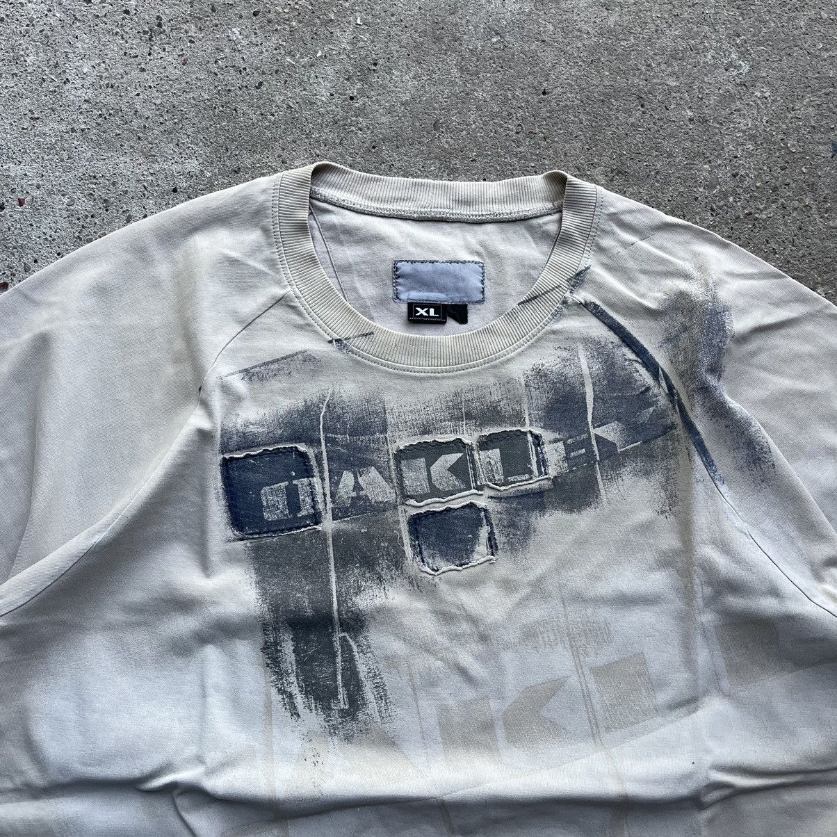 Archive 90s OAKLEY S/S TEE VINTAGE Y2K