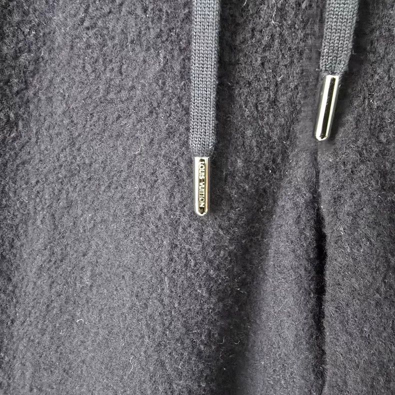 Louis Vuitton Louis Vuitton Navy Fleece Sweatpants Size US 44 / EU 60 - 4 Thumbnail