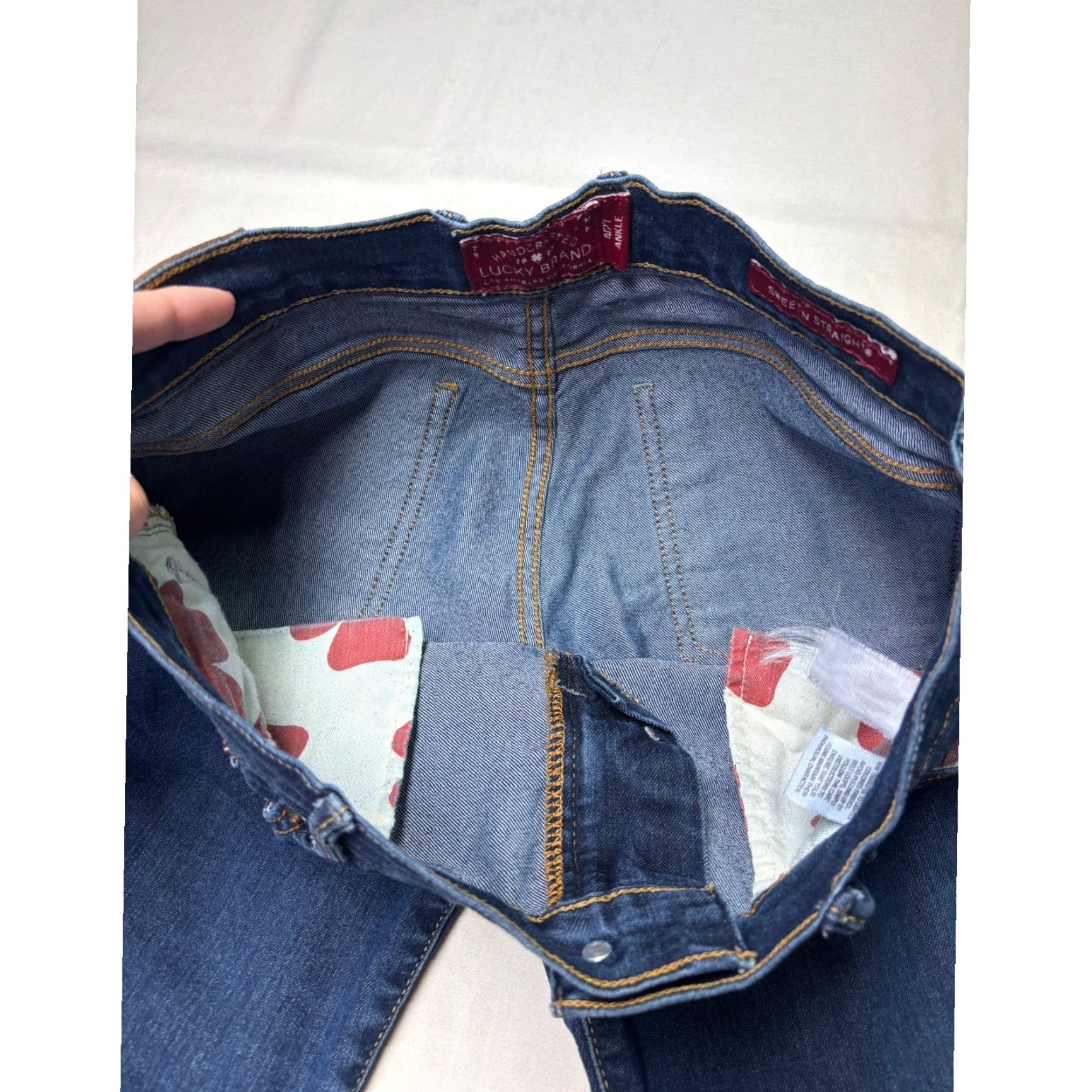 Lucky Brand Lucky Brand Sweet Straight Jeans Dark Wash 4/27 W30 L29 Women 5-Pocket Denim Straight Leg Jeans Size 27" / US 4 / IT 40 - 4 Thumbnail