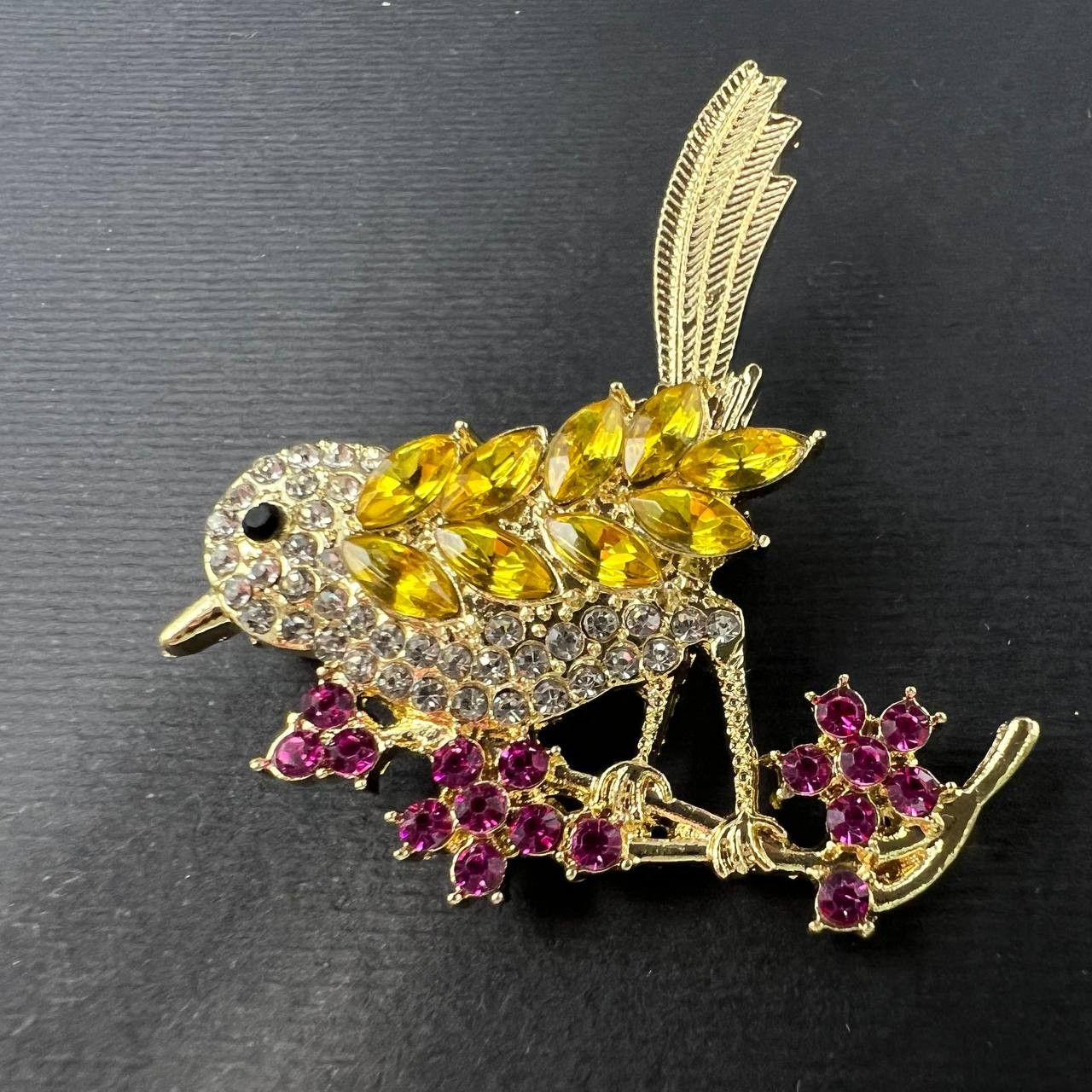 Vintage Bird Brooch Yellow Rhinestone Pin Pink Flower Nature Size ONE SIZE - 8 Thumbnail