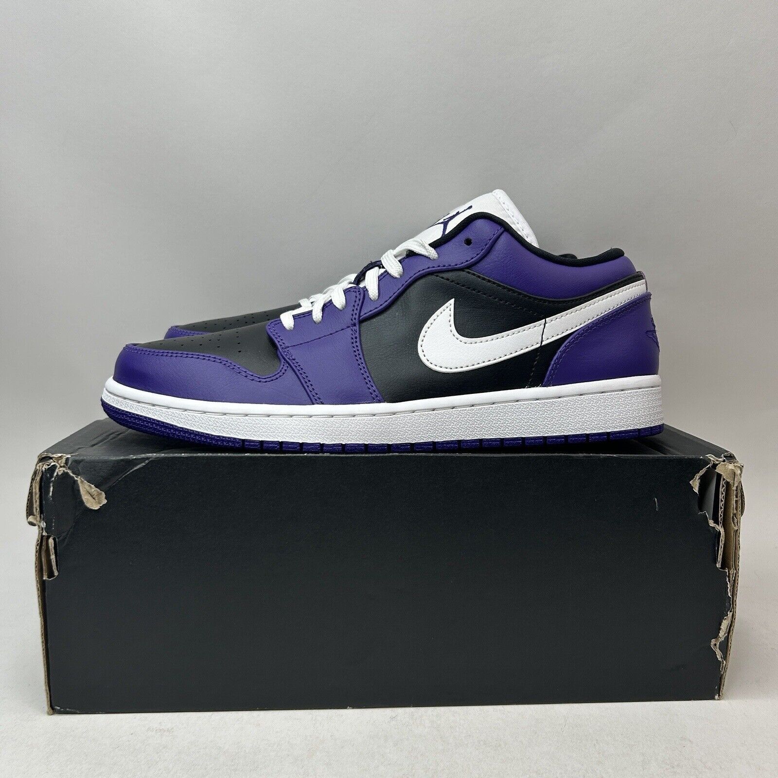 Nike Nike Air Jordan 1 Retro Low “Court Purple Black Toe” 2024 Size US 9.5 / EU 42-43 - 6 Thumbnail