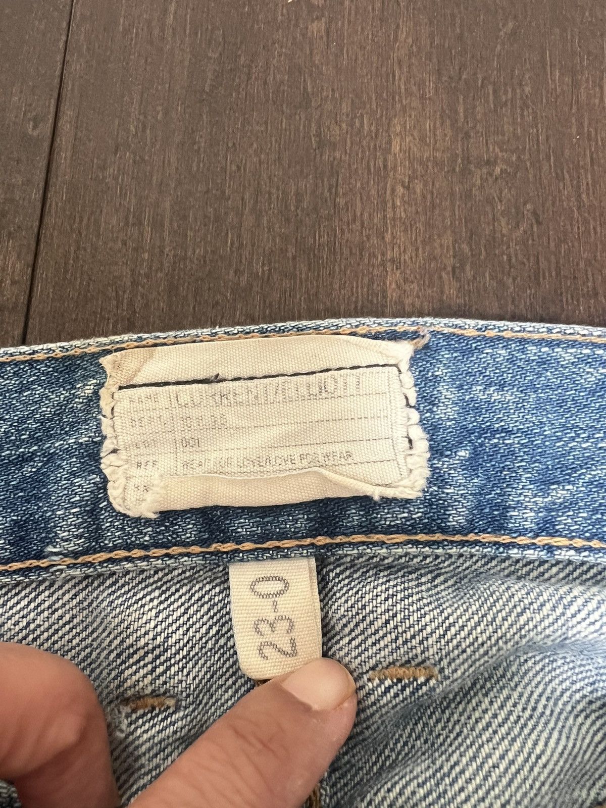 Current/Elliot Vintage denim shorts with studs Current Elliot Size 23" - 4 Thumbnail