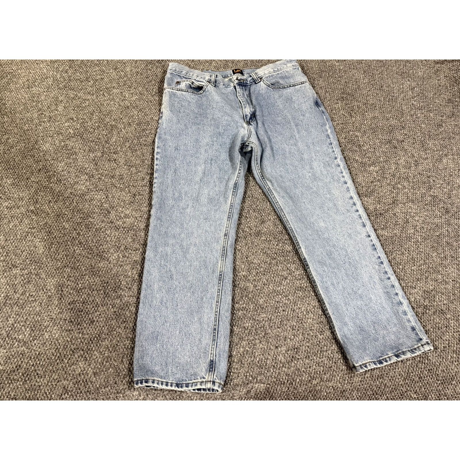 Lee Lee Regular Fit Jeans Mens 36x30 Blue Straight Leg Light Wash Denim 5 Pocket Jeans Regular Fit Mens 36 Blue Light Wash Straight Leg Size US 36 / EU 52 - 2 Thumbnail