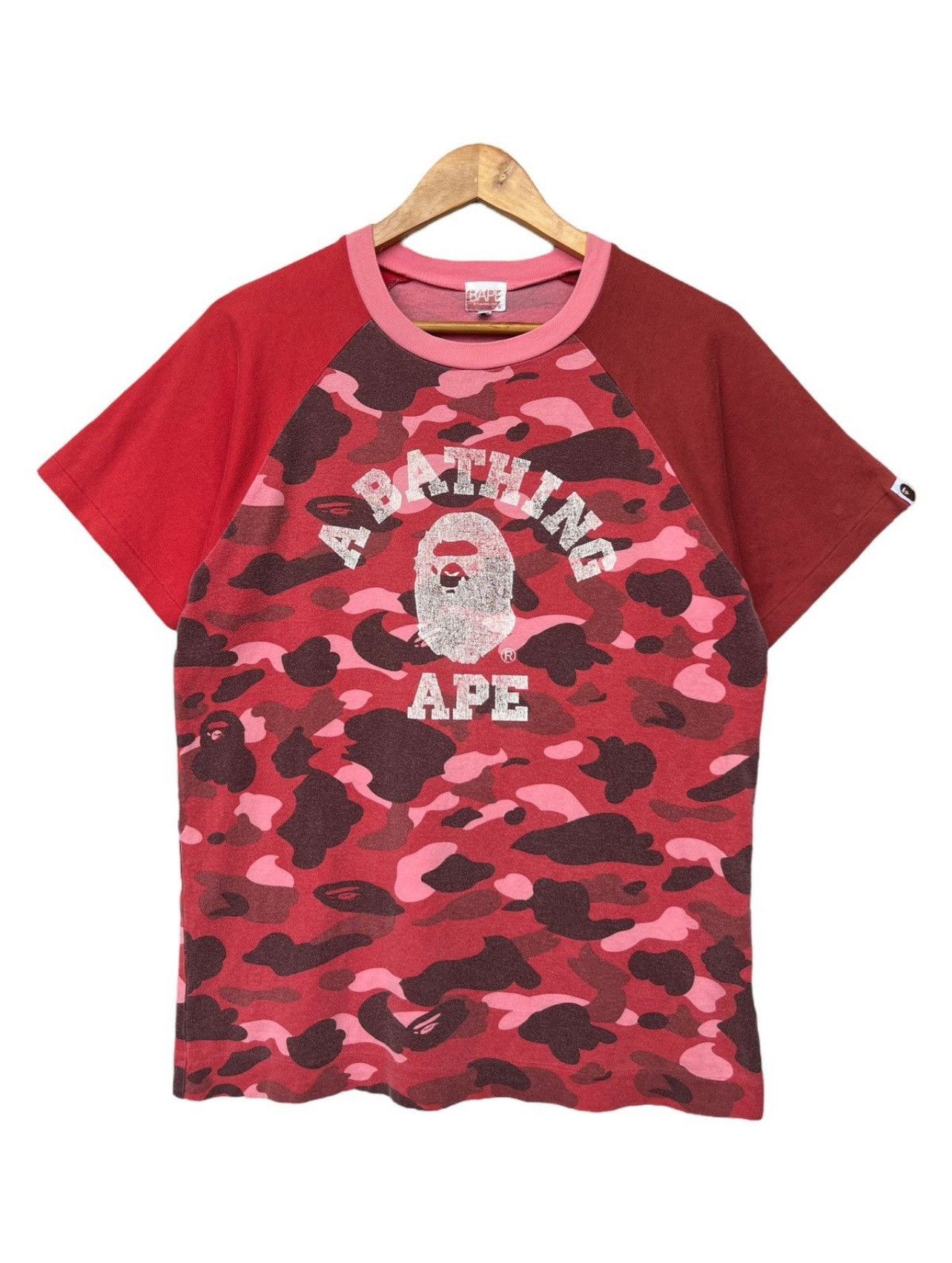 Bape Vintage Bape Collage Red Camo Sunfaded College Tee Size US M / EU 48-50 / 2 - 1 Thumbnail