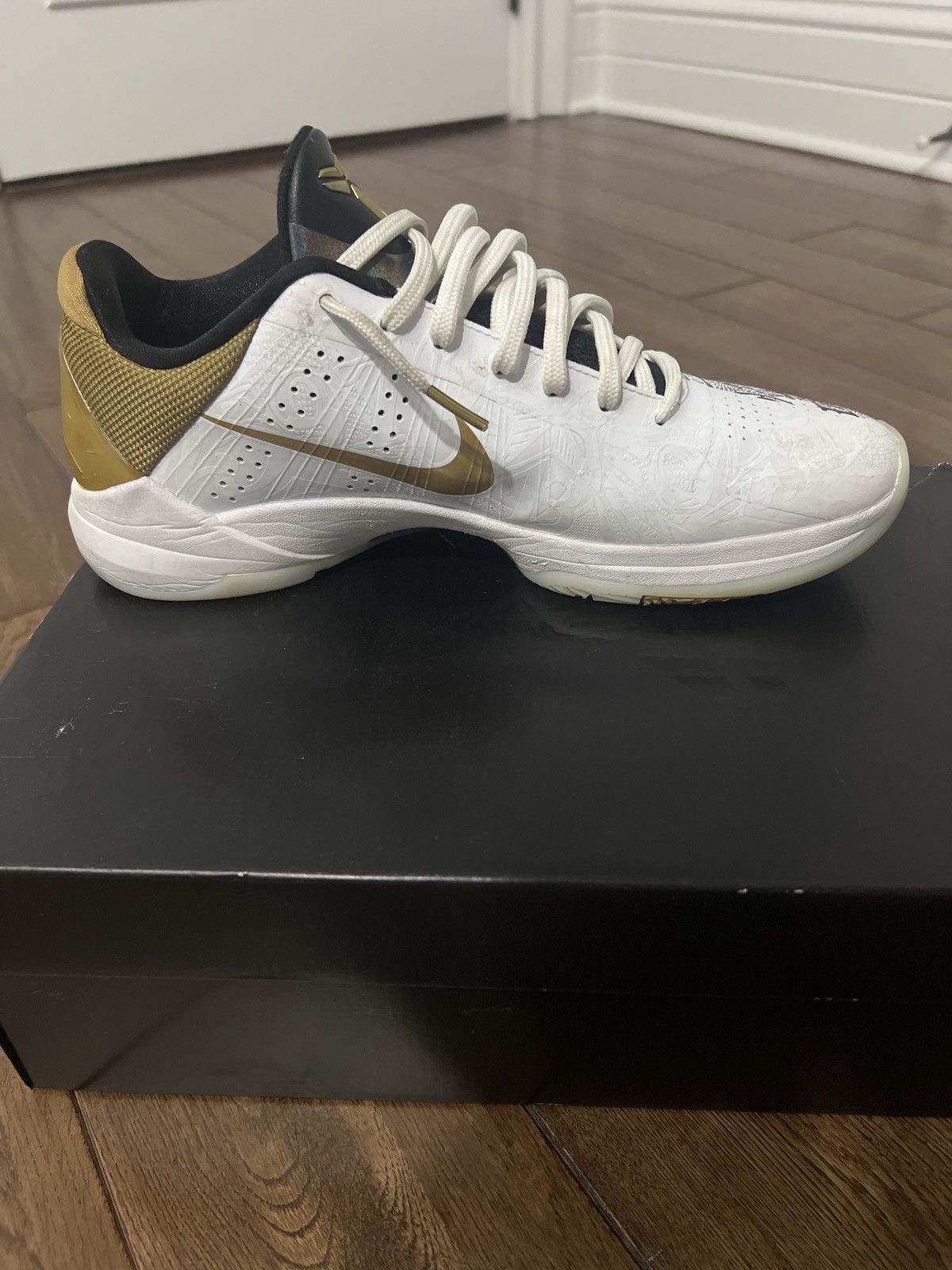 Nike Nike Kobe 5 Protro Big Stage/Parade Size US 10 / EU 43 - 5 Thumbnail