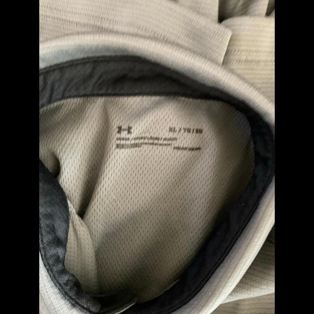 Under Armour Mens Used Size Xl Loose Size US XL / EU 56 / 4 - 2 Thumbnail