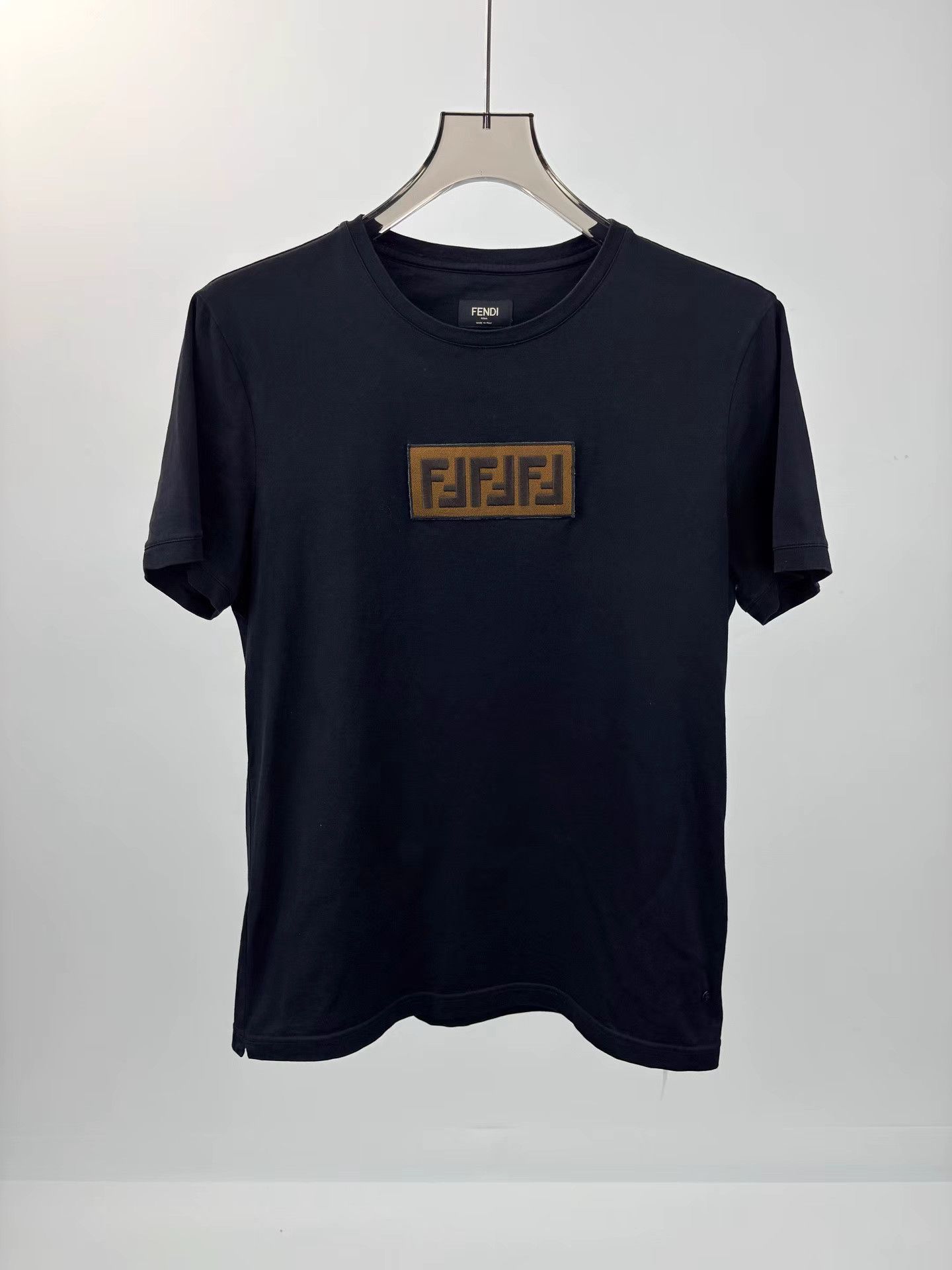 Fendi FENDI FF Embroidered Logo Short Sleeve K1 Size US M / EU 48-50 / 2 - 1 Thumbnail