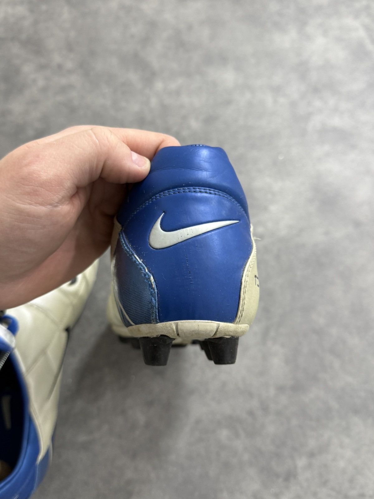 Nike Vintage real leather fooball soccer boots 2003 rare total 90 Size US 8.5 / EU 41-42 - 6 Thumbnail