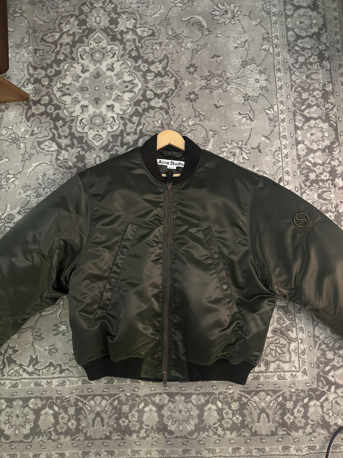 Acne Studios Acne Studio Olive Bomber Jacket Size US S / EU 44-46 / 1 - 5 Thumbnail