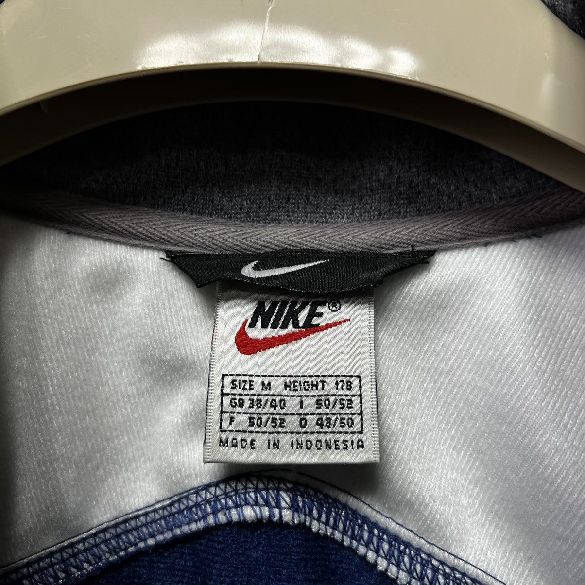 Nike Nike Vintage 90s Tracksuit Jacket and Pants Set y2k Size US M / EU 48-50 / 2 - 14 Thumbnail