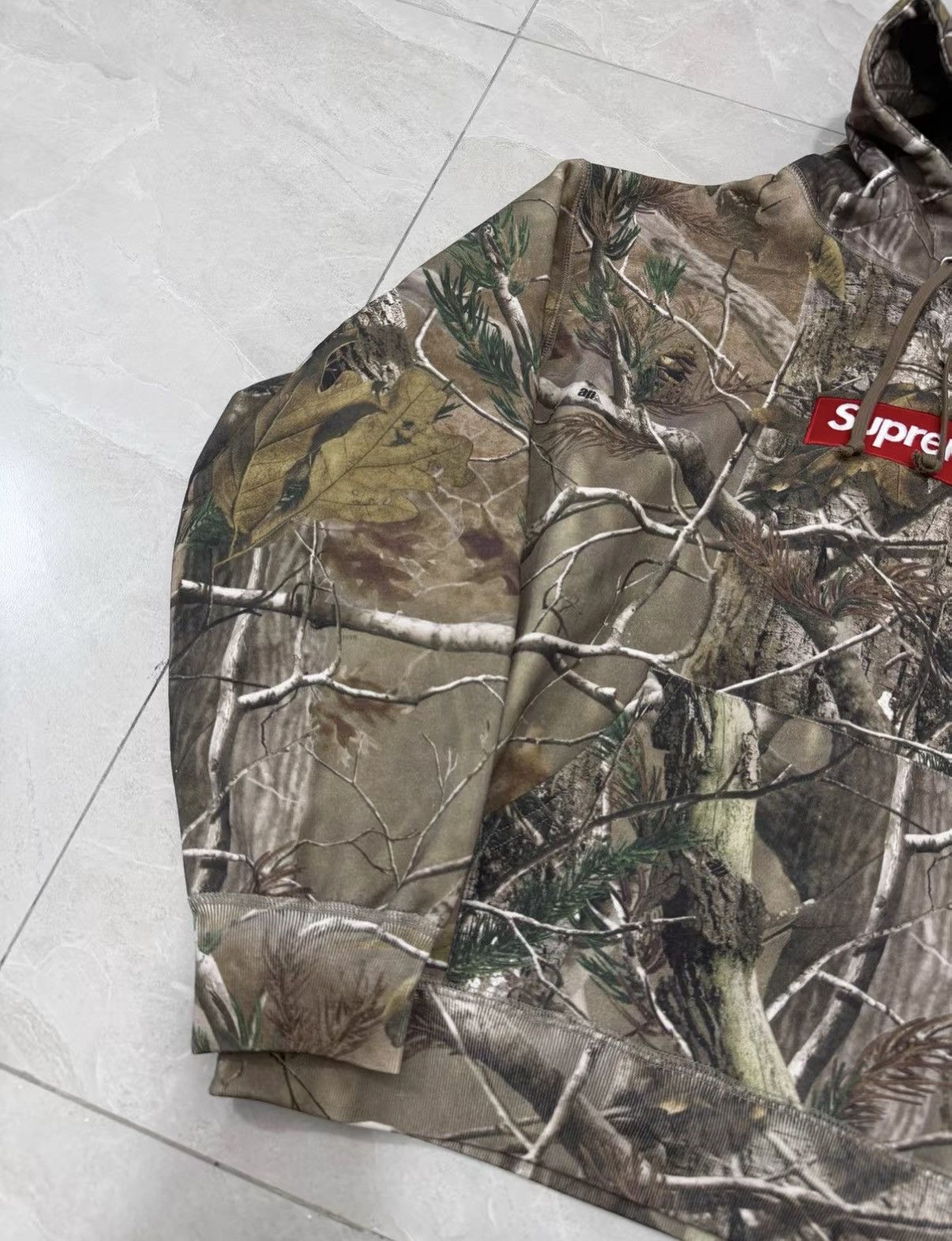 Supreme Supreme FW25 Week 15 Box Logo Hooded Sweatshirt J34 Size US M / EU 48-50 / 2 - 2 Thumbnail