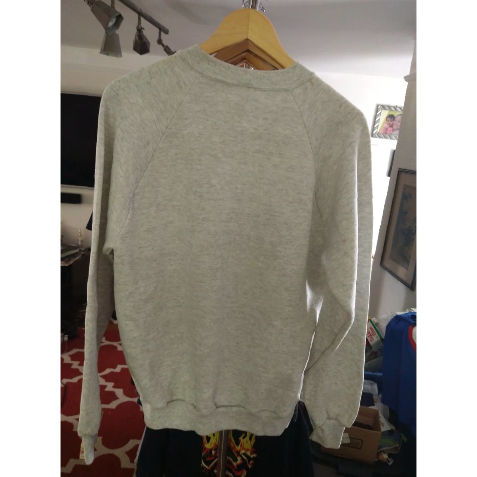 Jerzees VINTAGE Deadstock Alaska Magazine Sweatshirt Made In USA Jerseys Brand Size L Gray Pullover Men's Cotton Blend USA 90s? Size US L / EU 52-54 / 3 - 4 Thumbnail
