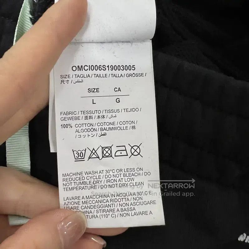 Off-White Off-White Black Cotton Men's Shorts . Size US 32 / EU 48 - 4 Thumbnail