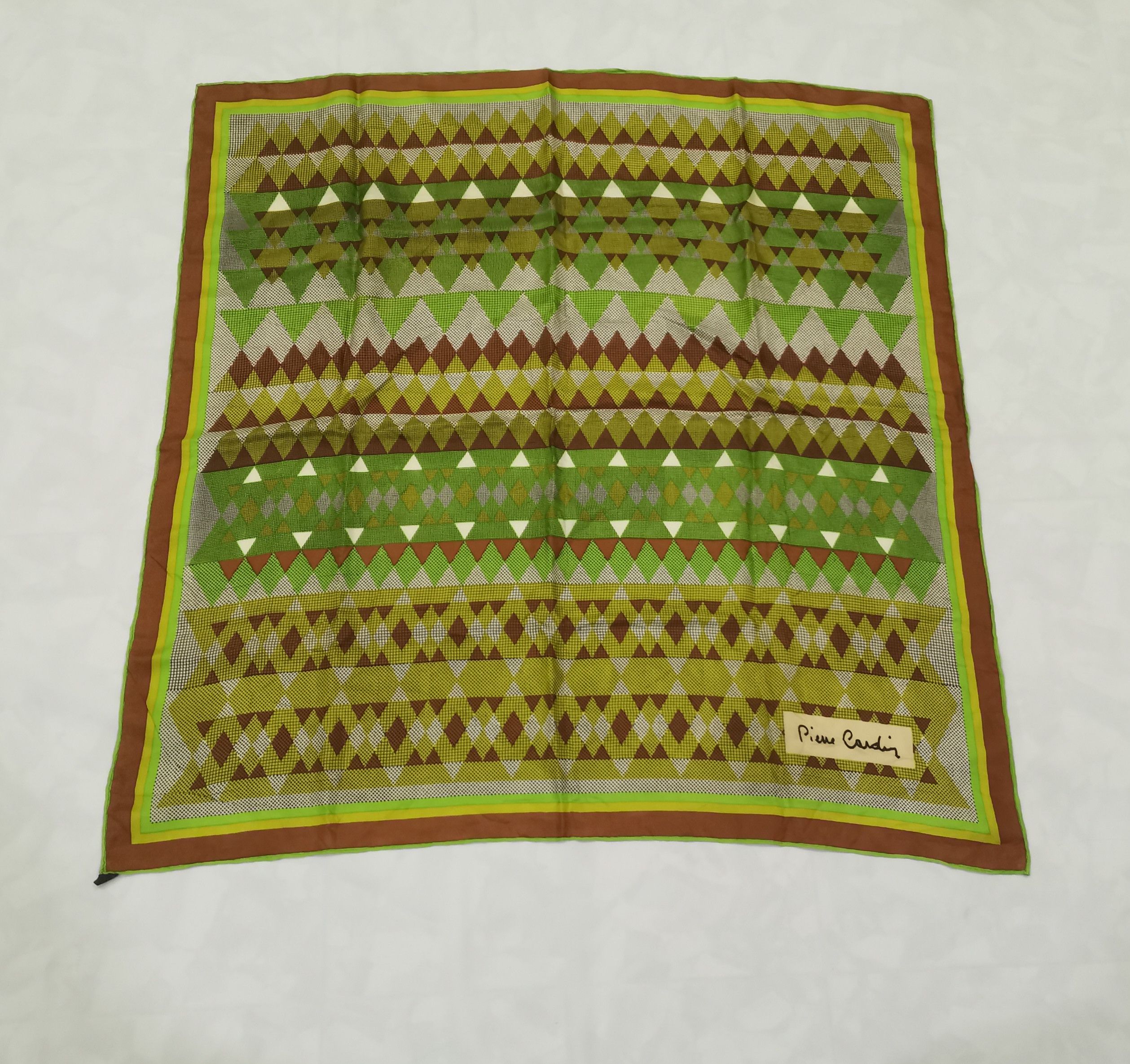Designer × Pierre Cardin Rare Pierre Cardin scarves nice design Size ONE SIZE - 1 Thumbnail