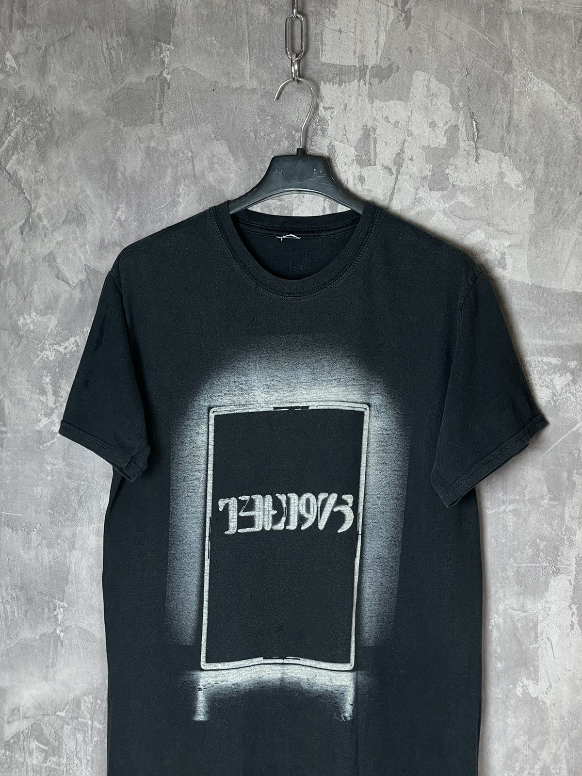 Band Tees × The 1975 × Vintage The 1975 Heavy Rock Vintage Printed Tour T shirt band tee Size US M / EU 48-50 / 2 - 3 Thumbnail