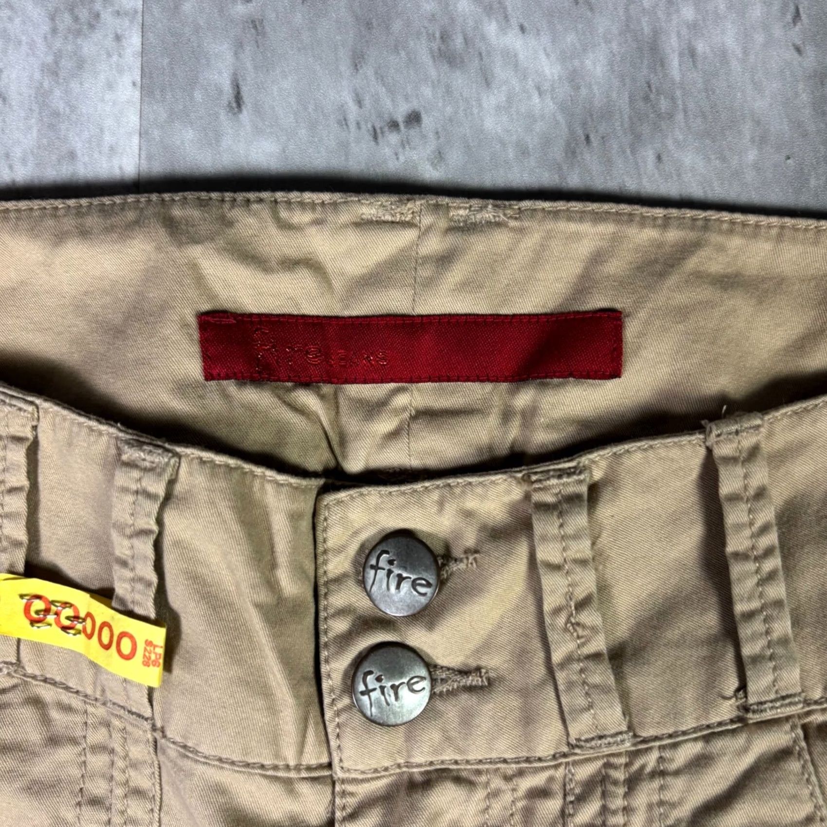 Vintage VINTAGE Fire Jeans Taryn Cargo Pants Women Tan Drawstring Ruched Leg Size 1 Modernized for Search Size 25" / US 0 / IT 36 - 3 Thumbnail