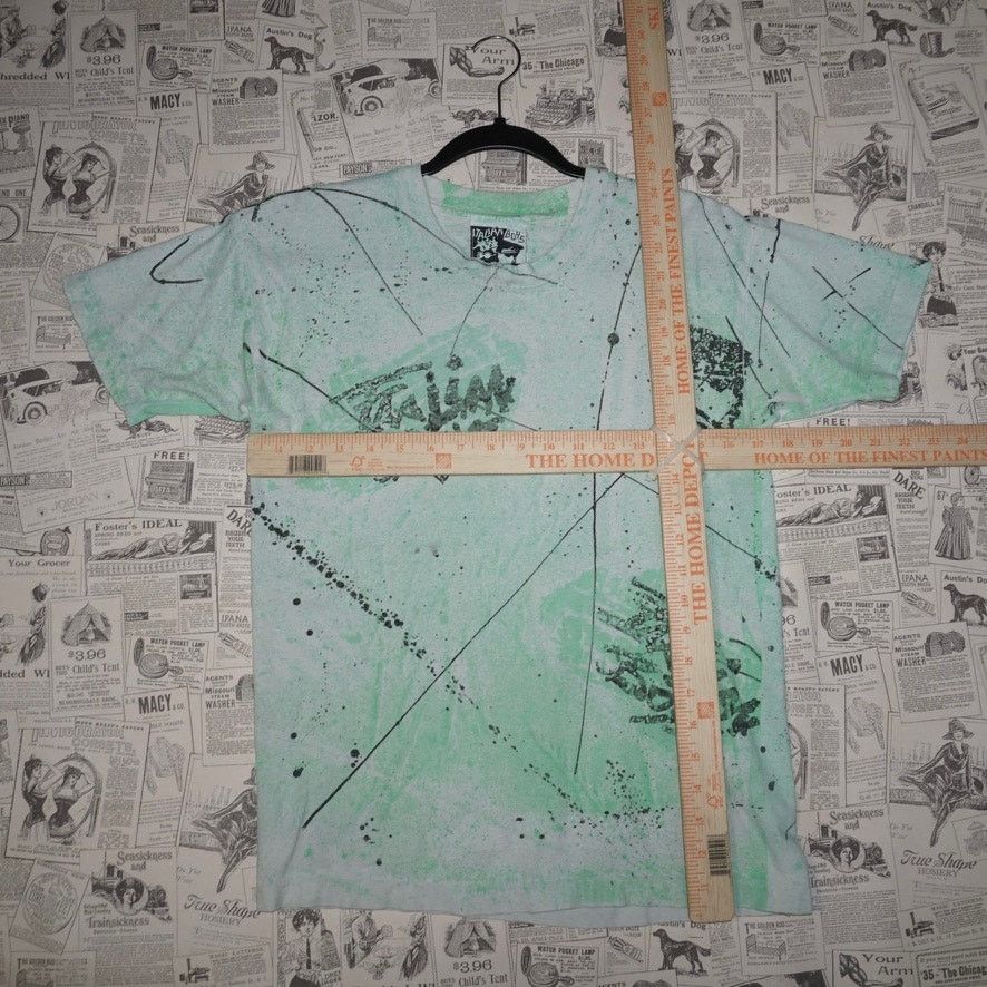 Vintage Medium - Vintage Y2K Italian boys 1990s aop paint t-shirt Size US M / EU 48-50 / 2 - 4 Thumbnail