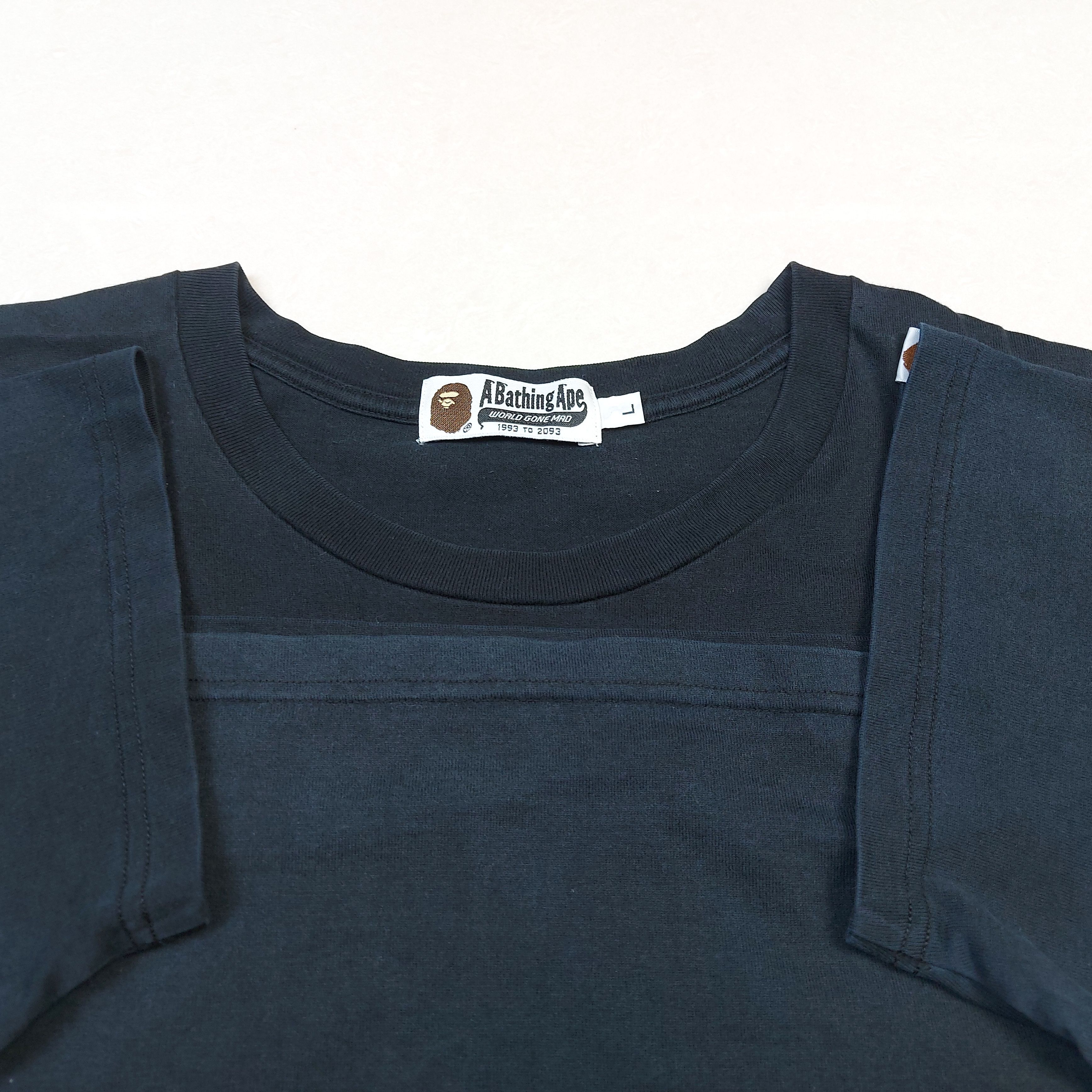 Bape Vintage Y2K Bape A Bathing Ape Pocket Double-Sided TEE Size US L / EU 52-54 / 3 - 13 Thumbnail