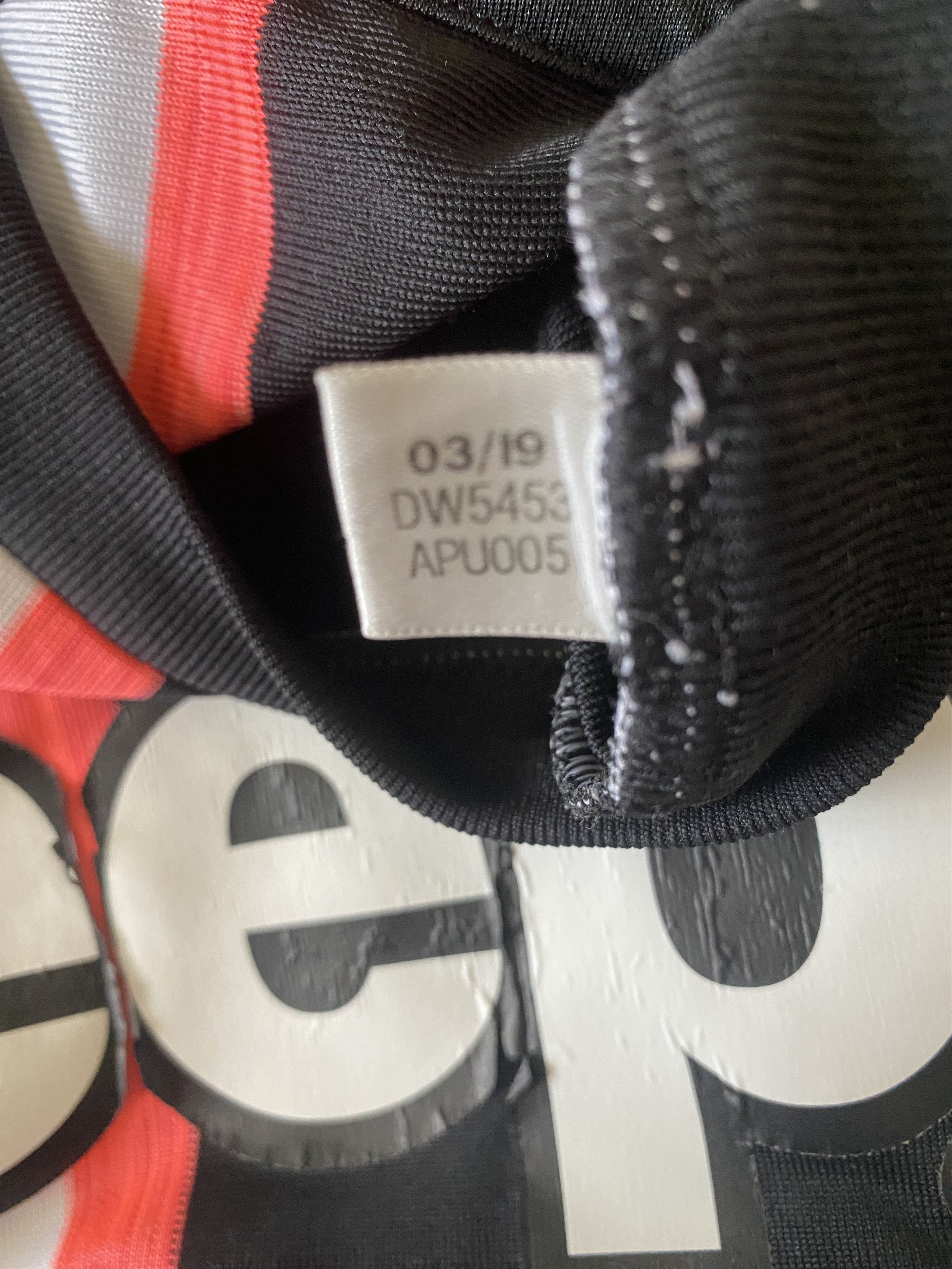 Adidas JUVENTUS TURIN F.C. - 2019- 2020 - Adidas - XS - UNIQUE Size US XS / EU 42 / 0 - 5 Thumbnail