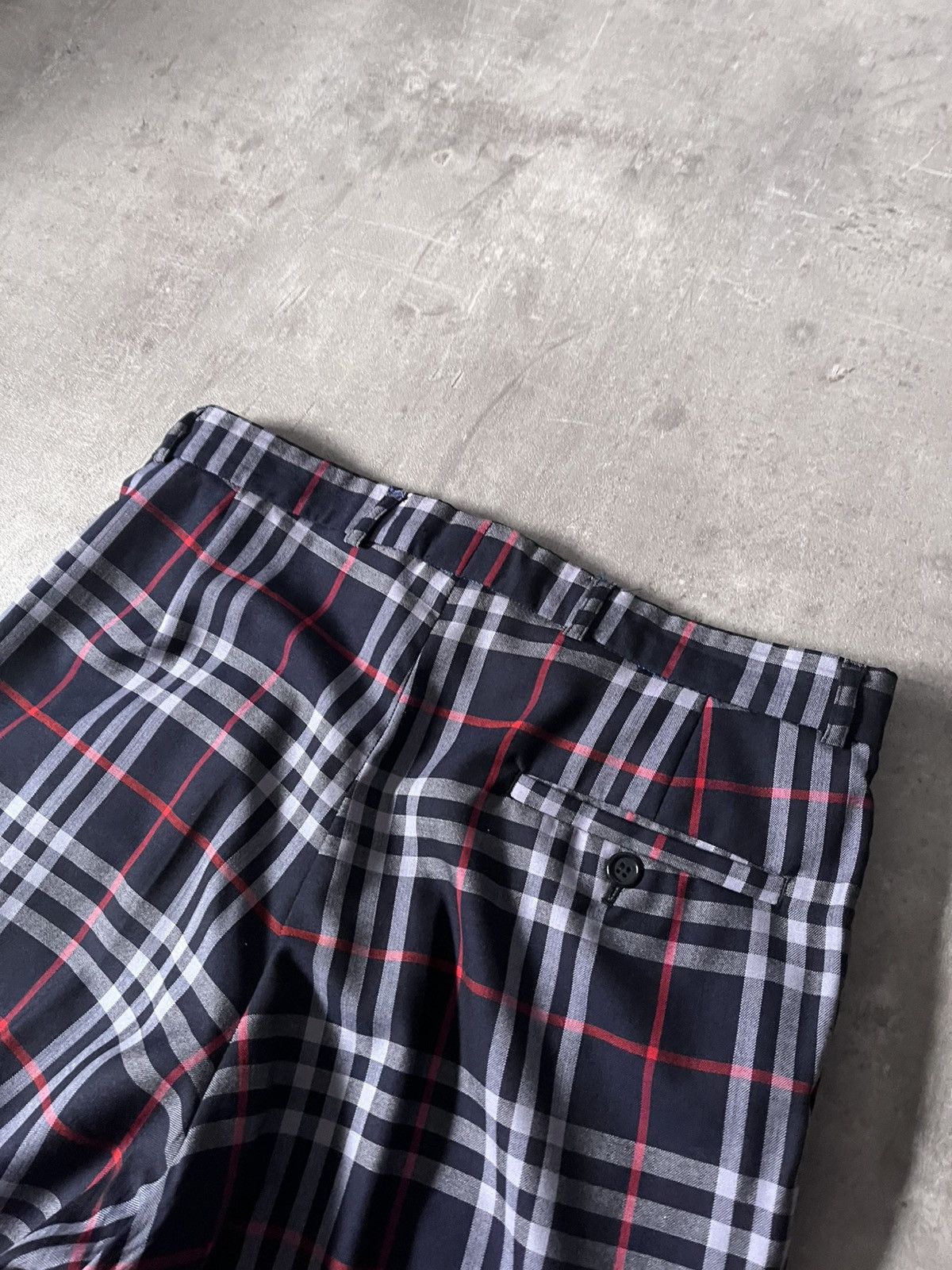 Burberry Burberrys Nova check wool pants navy Size US 32 / EU 48 - 9 Thumbnail