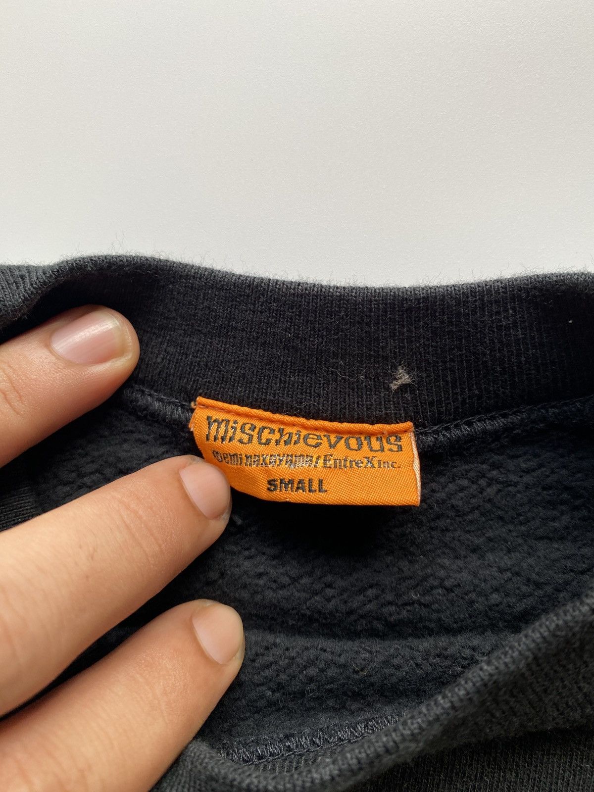 Japanese Brand × Vintage MISCHIEVOUS @EMI NAKAYAMA MEN'S SWEATSHIRT Size US S / EU 44-46 / 1 - 4 Thumbnail