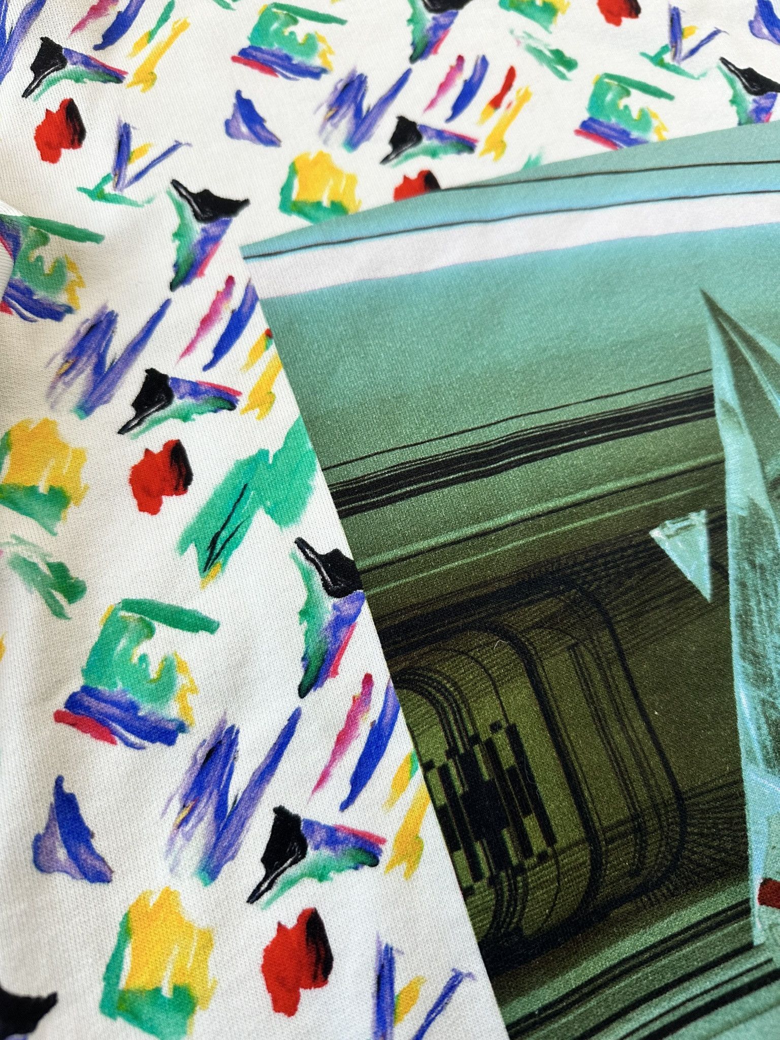 Louis Vuitton Louis Vuitton Sweatshirt Geometric Print Paint Monogram Size US S / EU 44-46 / 1 - 5 Thumbnail