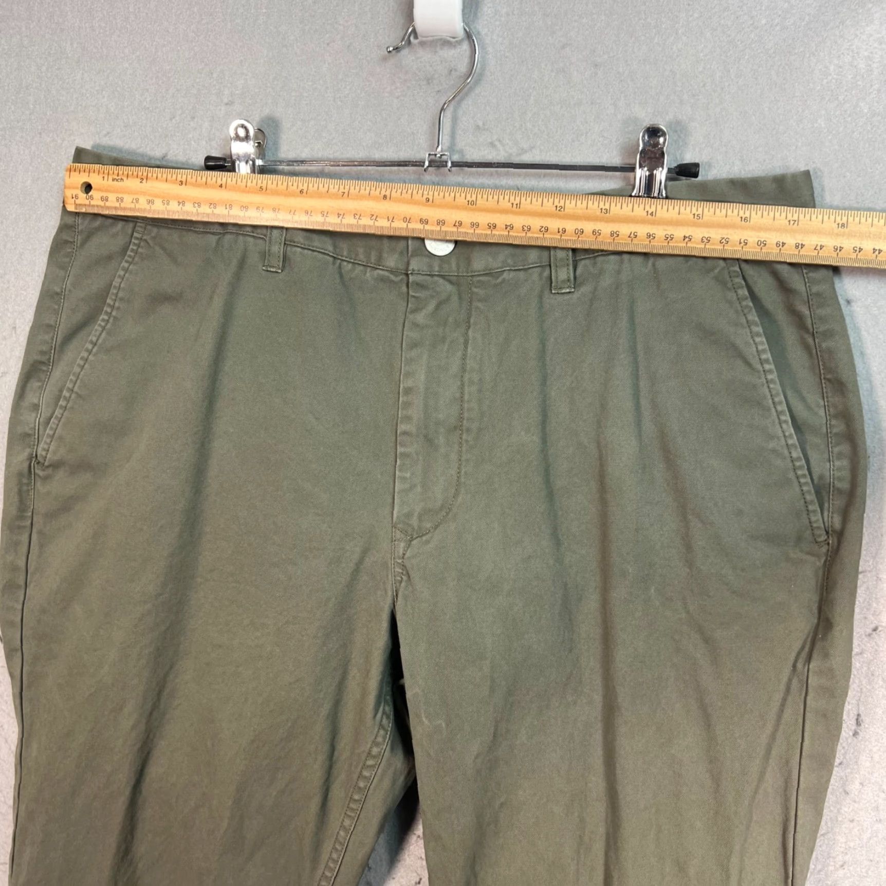Bonobos Bonobos Mens Size 36 x 32 Olive Green Straight Leg Chino Pants 100% Cotton Size US 36 / EU 52 - 4 Thumbnail