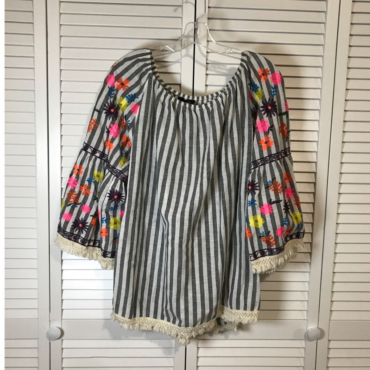 Other Ali Miles Floral Off-the-shoulder Bell Sleeve Tunic XL Size XL / US 12-14 / IT 48-50 - 1 Thumbnail