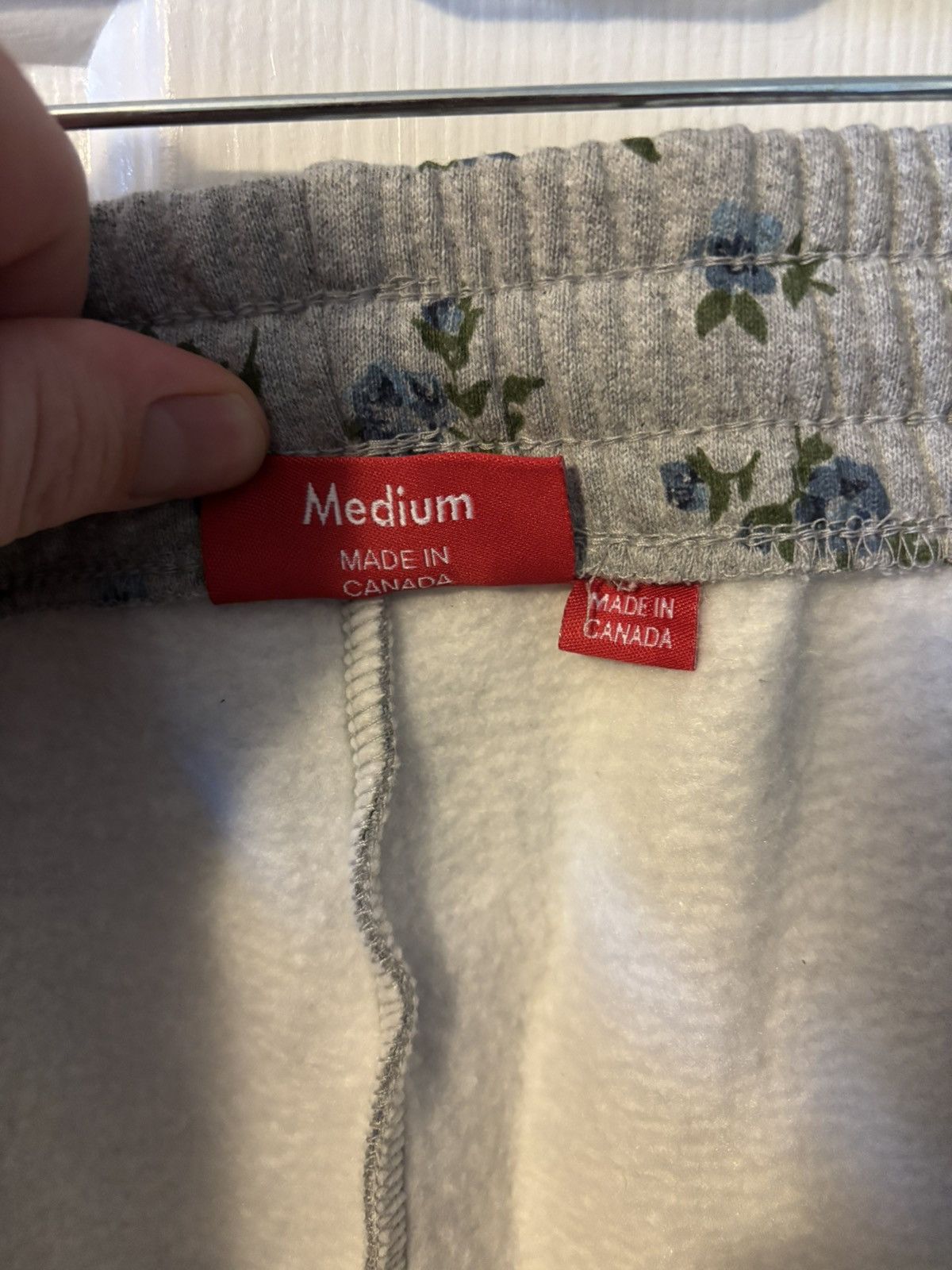 Supreme Supreme Small Box Sweatshort Size US 32 / EU 48 - 6 Thumbnail