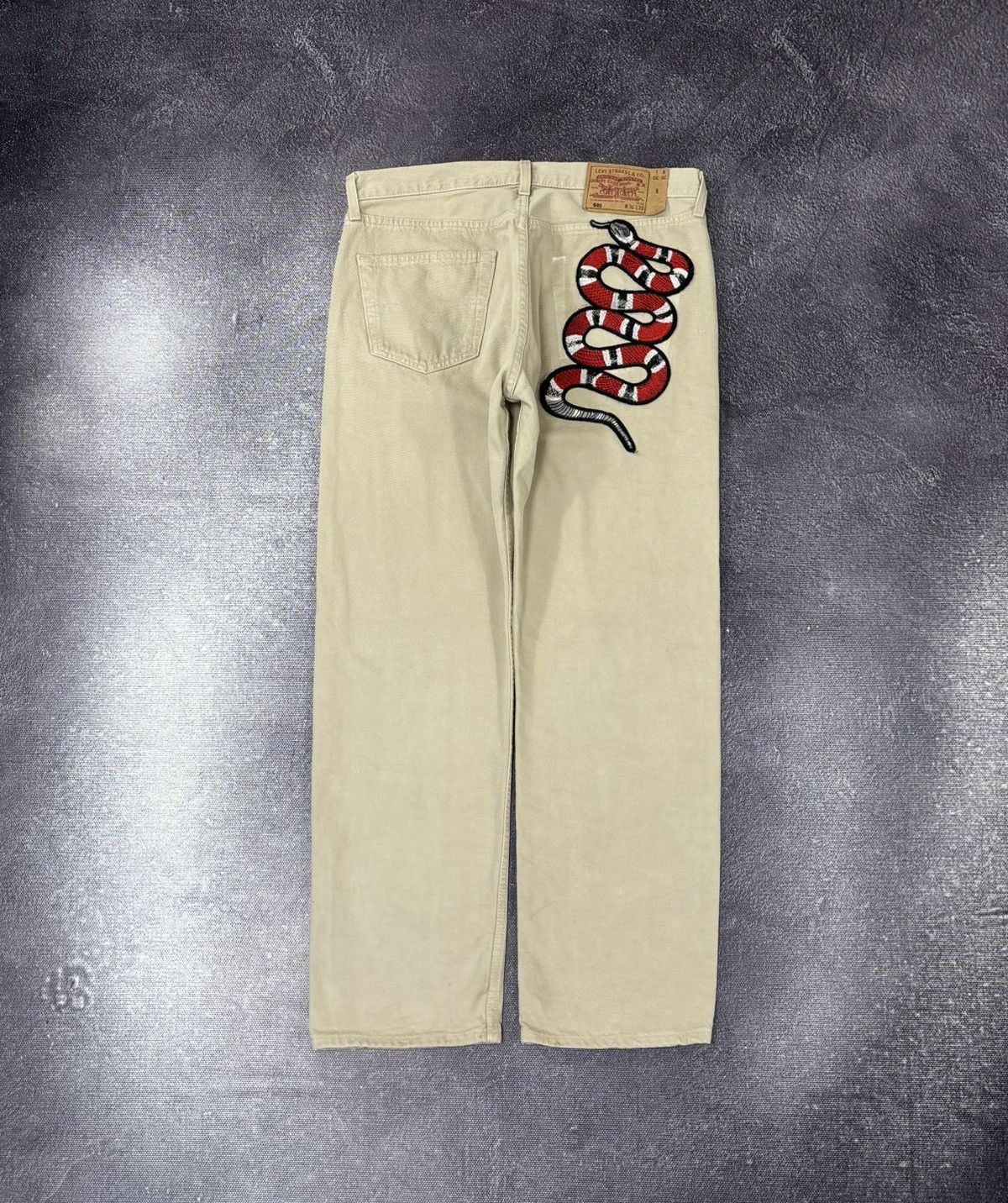 Levi's Vintage 90s Levi’s 501 Cream Custom Snake Hype Denim Jeans Size US 36 / EU 52 - 1 Thumbnail