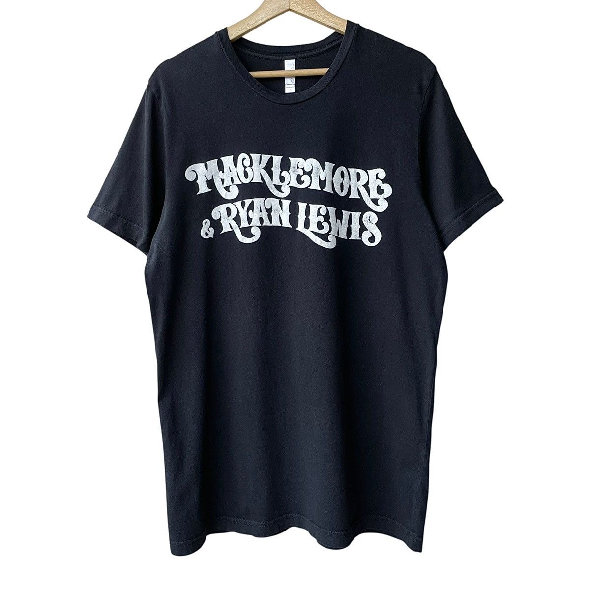 Band Tees Macklemore & Ryan Lewis Duo 2013 World Tour Promo Tee Size US L / EU 52-54 / 3 - 1 Thumbnail