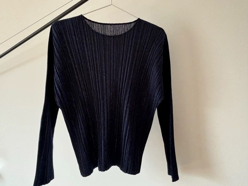 Issey Miyake issey miyake size:3 A royal blue long-sleeved top Size M / US 6-8 / IT 42-44 - 1 Thumbnail
