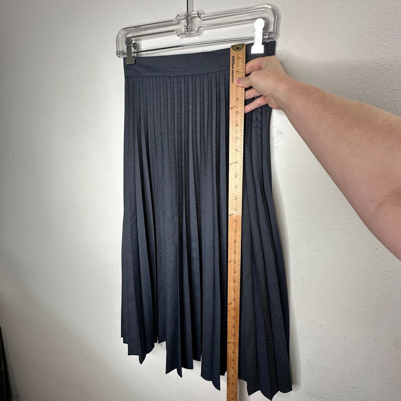 Zara Zara Dark Blue Box Pleat Denim Look Midi Skirt Side Zip XS Size 25" / US 0 / IT 36 - 10 Thumbnail