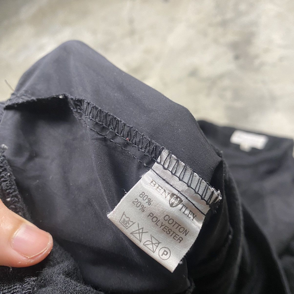 Bentley × Puma Vintage Puma Bentley Velvet Fullprint Polos Size US L / EU 52-54 / 3 - 8 Thumbnail