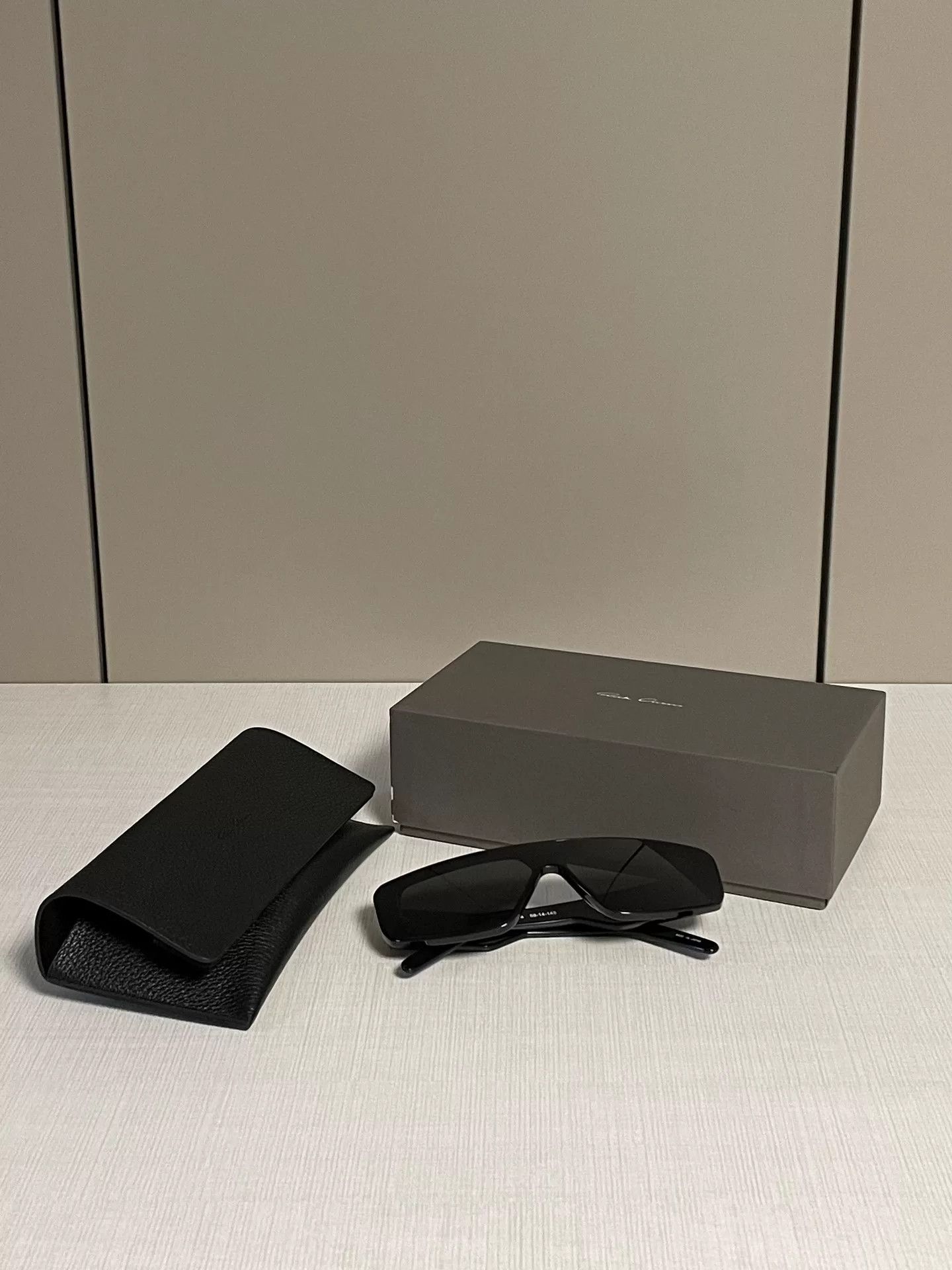 Rick Owens rick owens sunglasses with case and box Size ONE SIZE - 1 Thumbnail